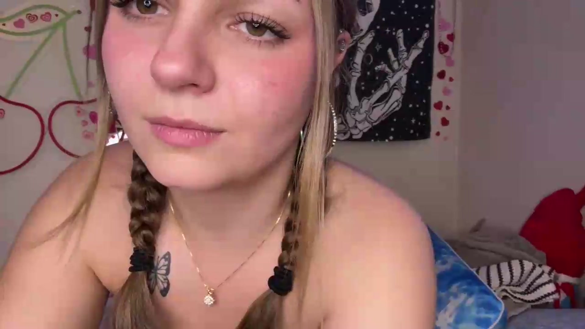 Gallery image thumbnail from TiffBaby6996's myfreecams stream on, 09/10/2026, 24:00 image 7 of 20