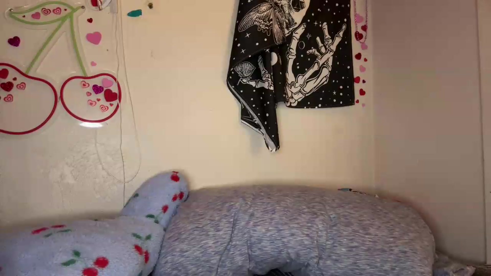 Gallery image thumbnail from TiffBaby6996's myfreecams stream on, 09/14/2026, 09:15 image 14 of 20