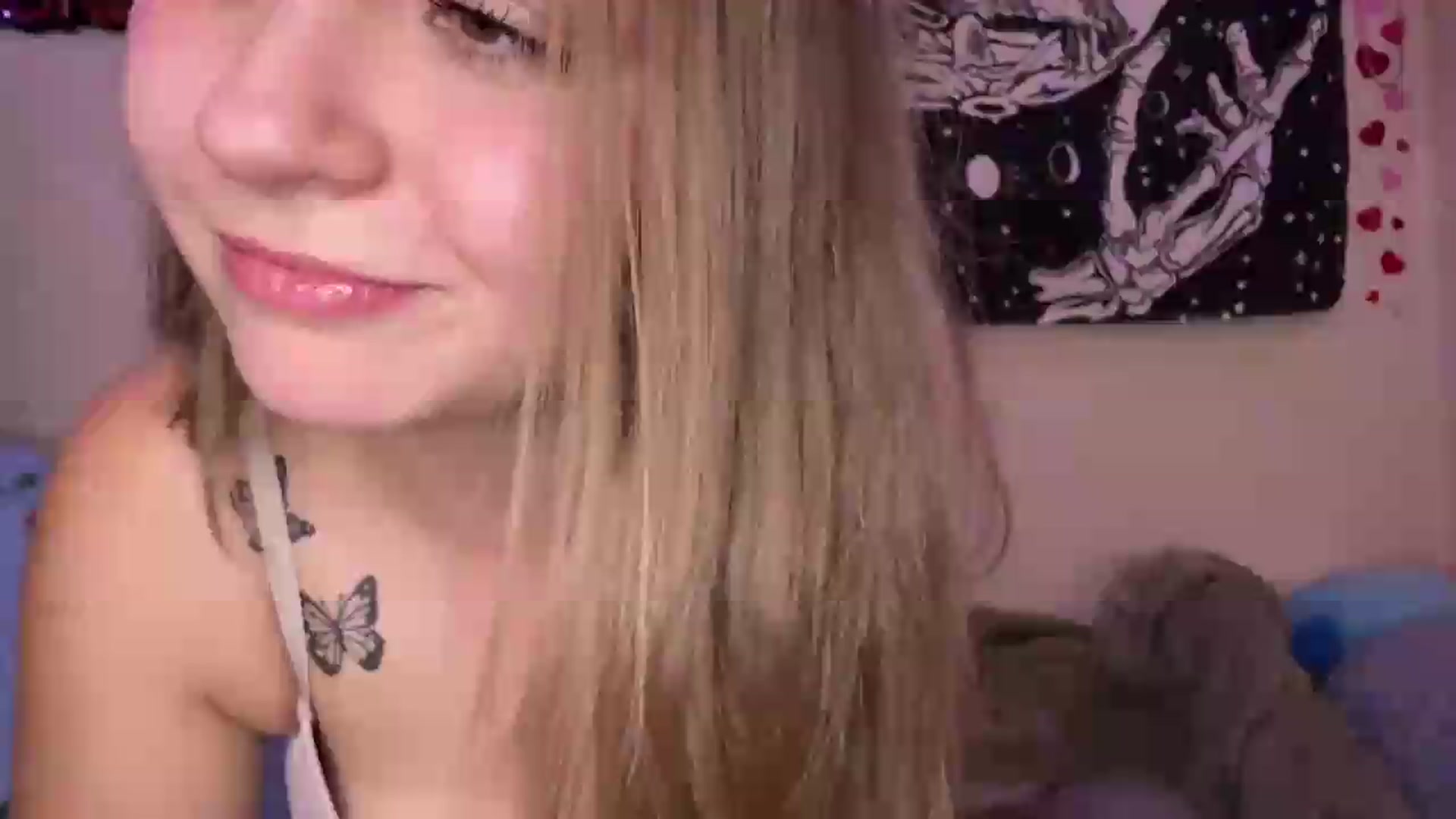 Gallery image thumbnail from TiffBaby6996's myfreecams stream on, 09/15/2026, 07:17 image 1 of 20