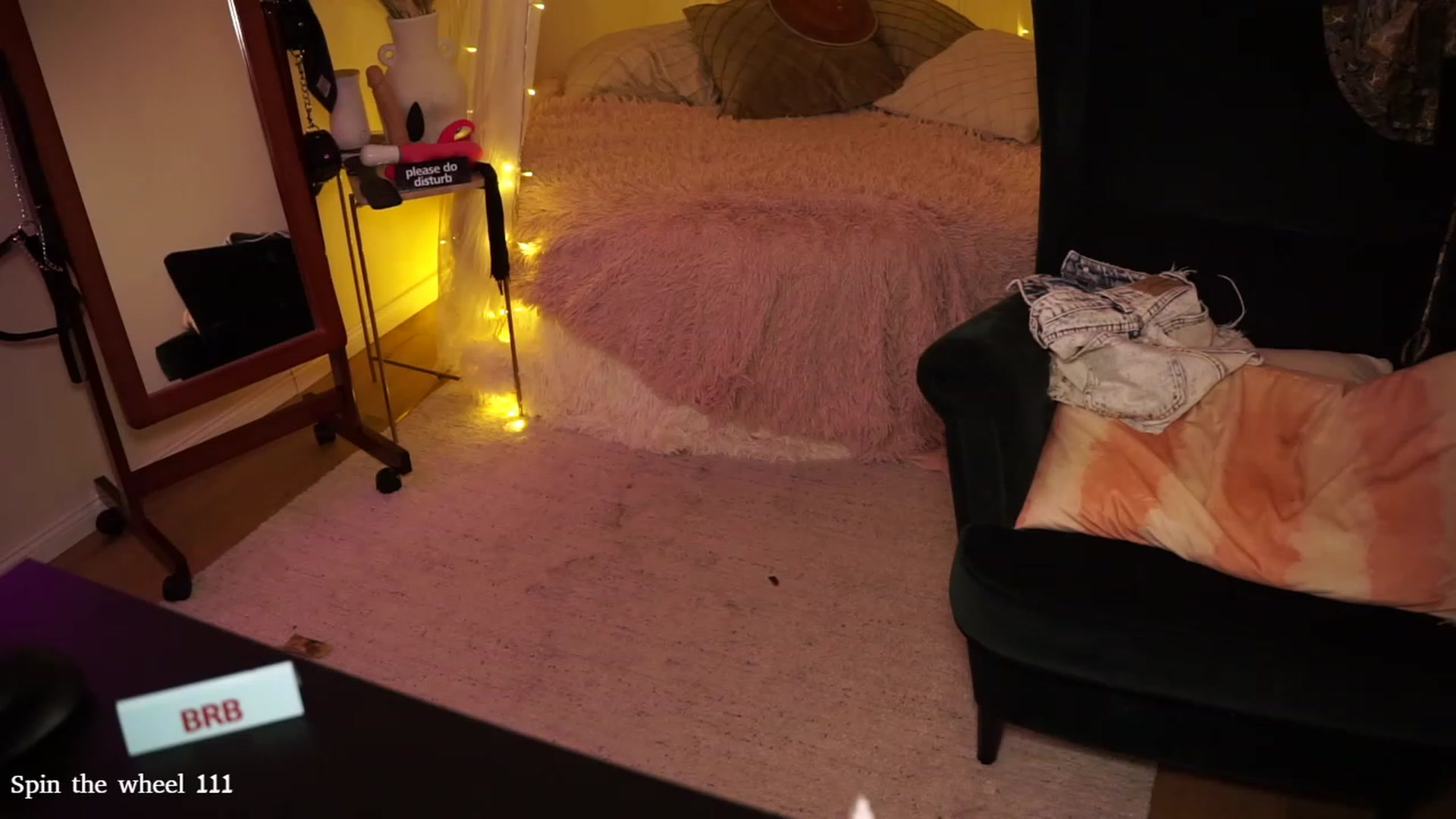 Gallery image thumbnail from TiffRussel's myfreecams stream on, 08/13/2023, 20:58 image 11 of 20