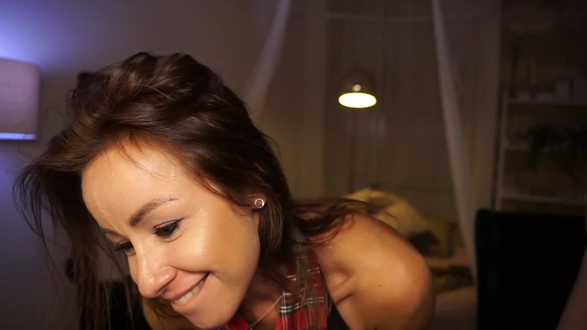 Gallery image thumbnail from TiffRussel's myfreecams stream on, 09/04/2023, 15:52 image 8 of 20