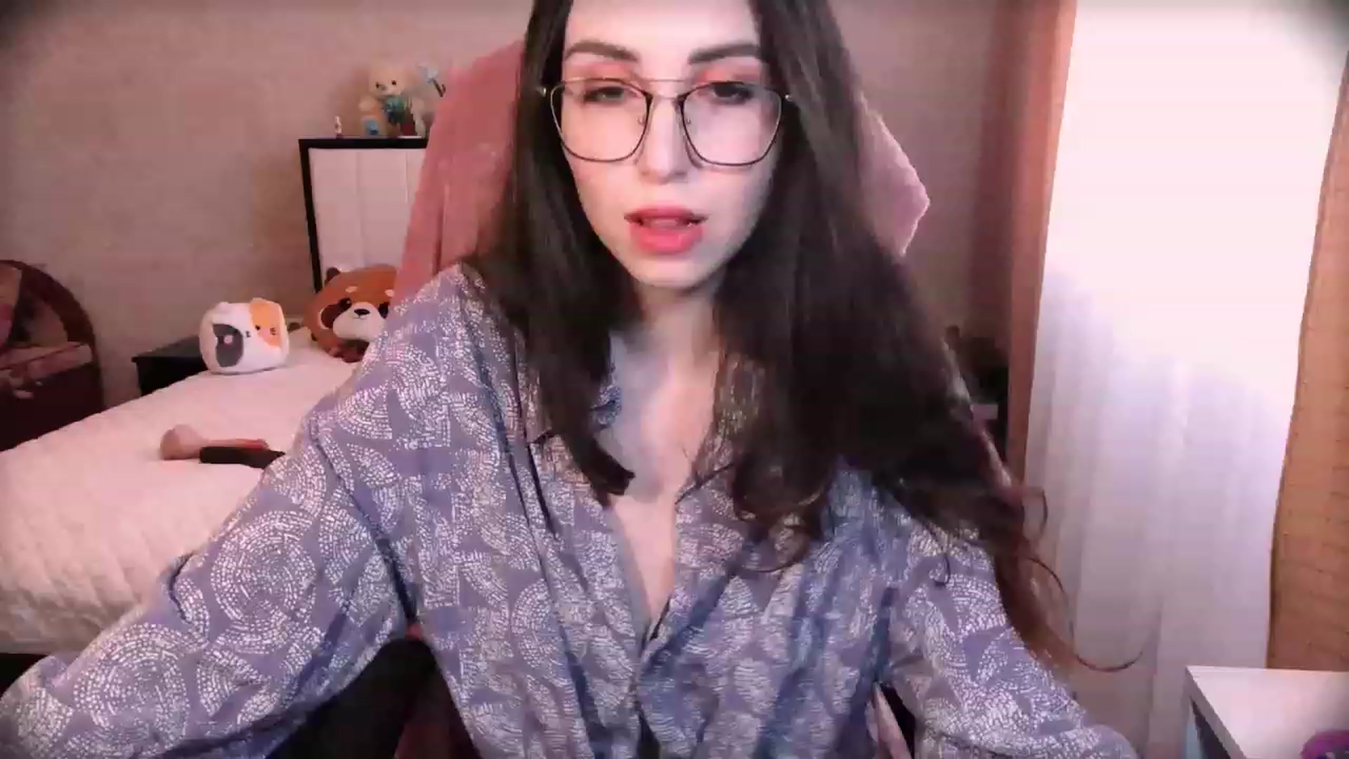 Gallery image thumbnail from Tiffani_xXx's myfreecams stream on, 02/15/2023, 09:44 image 19 of 20