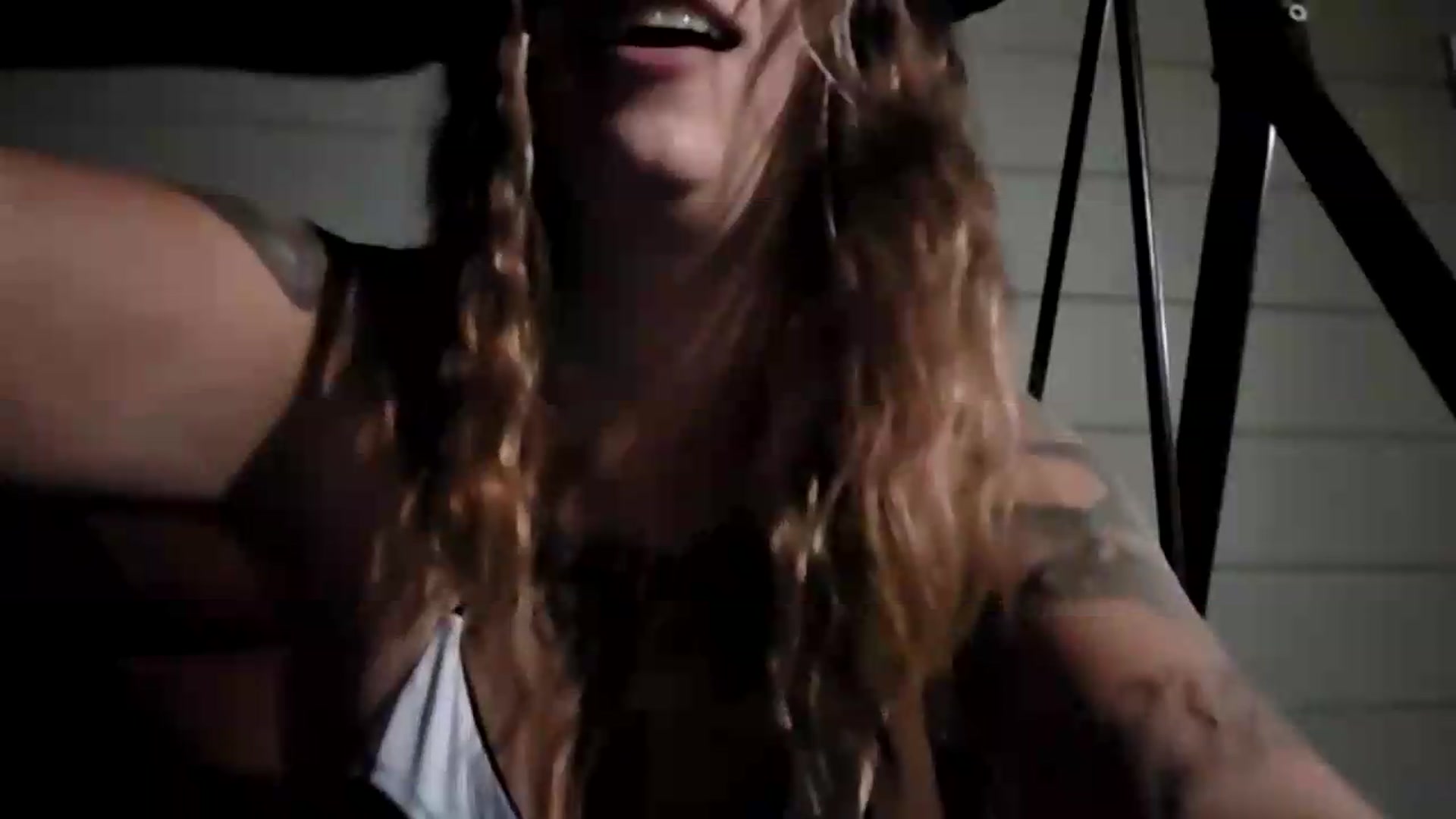 Gallery image thumbnail from Tiffany29's myfreecams stream on, 08/29/2026, 09:04 image 18 of 20