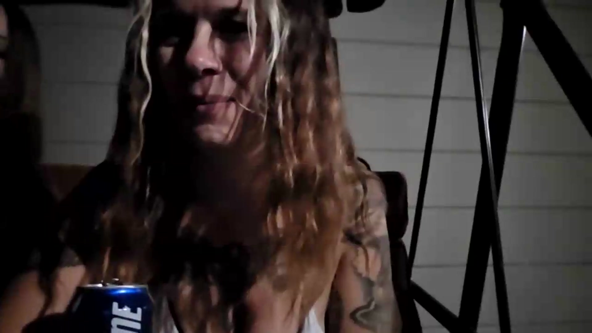 Gallery image thumbnail from Tiffany29's myfreecams stream on, 08/29/2026, 09:04 image 16 of 20