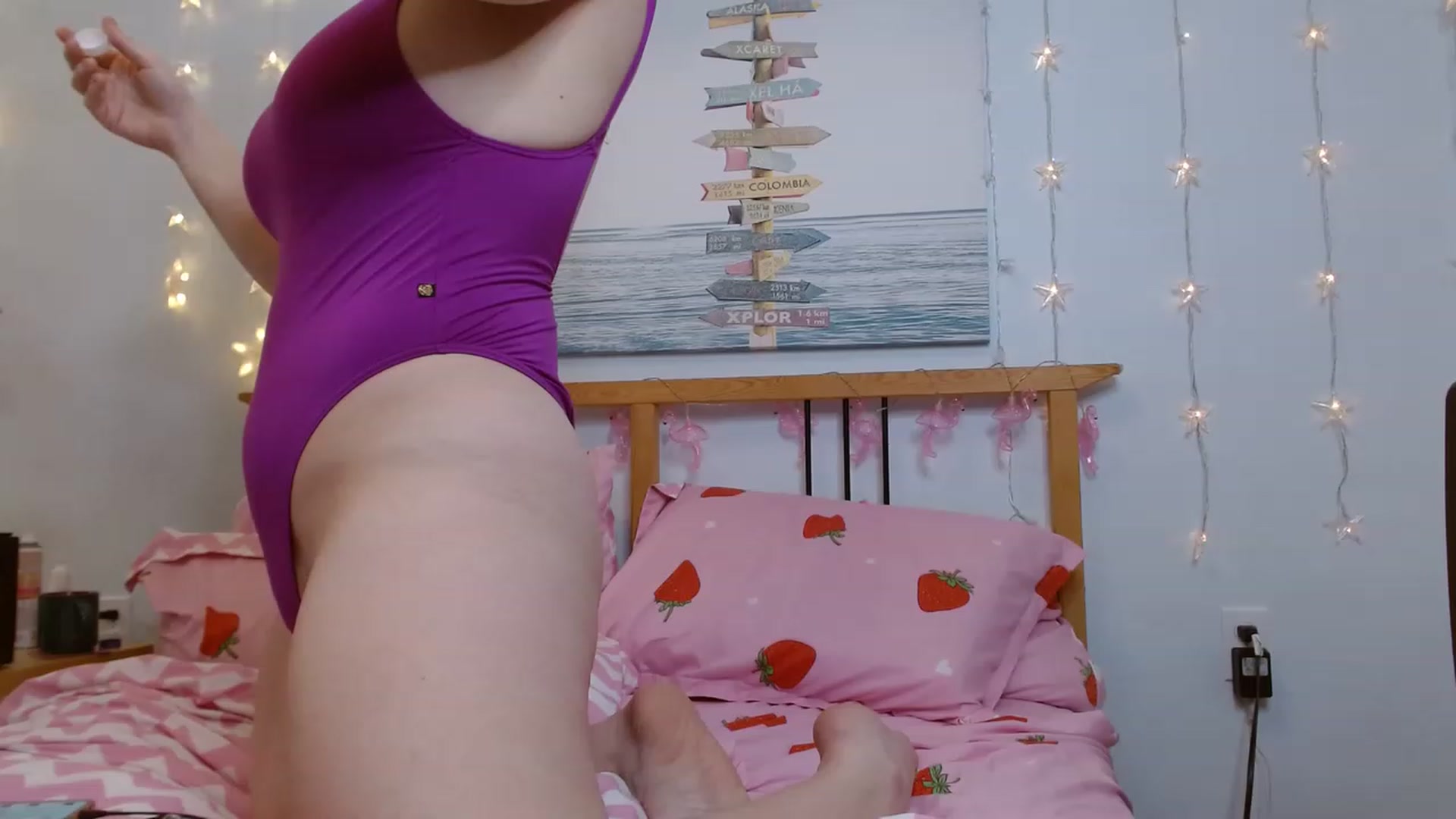 Gallery image thumbnail from TiffanyLace's myfreecams stream on, 02/10/2023, 08:02 image 18 of 20