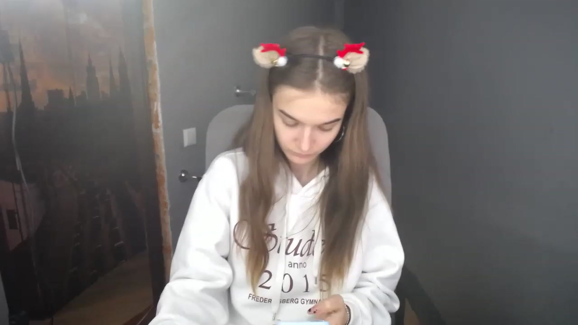 Gallery image thumbnail from TiffanyShinee's myfreecams stream on, 12/23/2022, 11:04 image 6 of 20