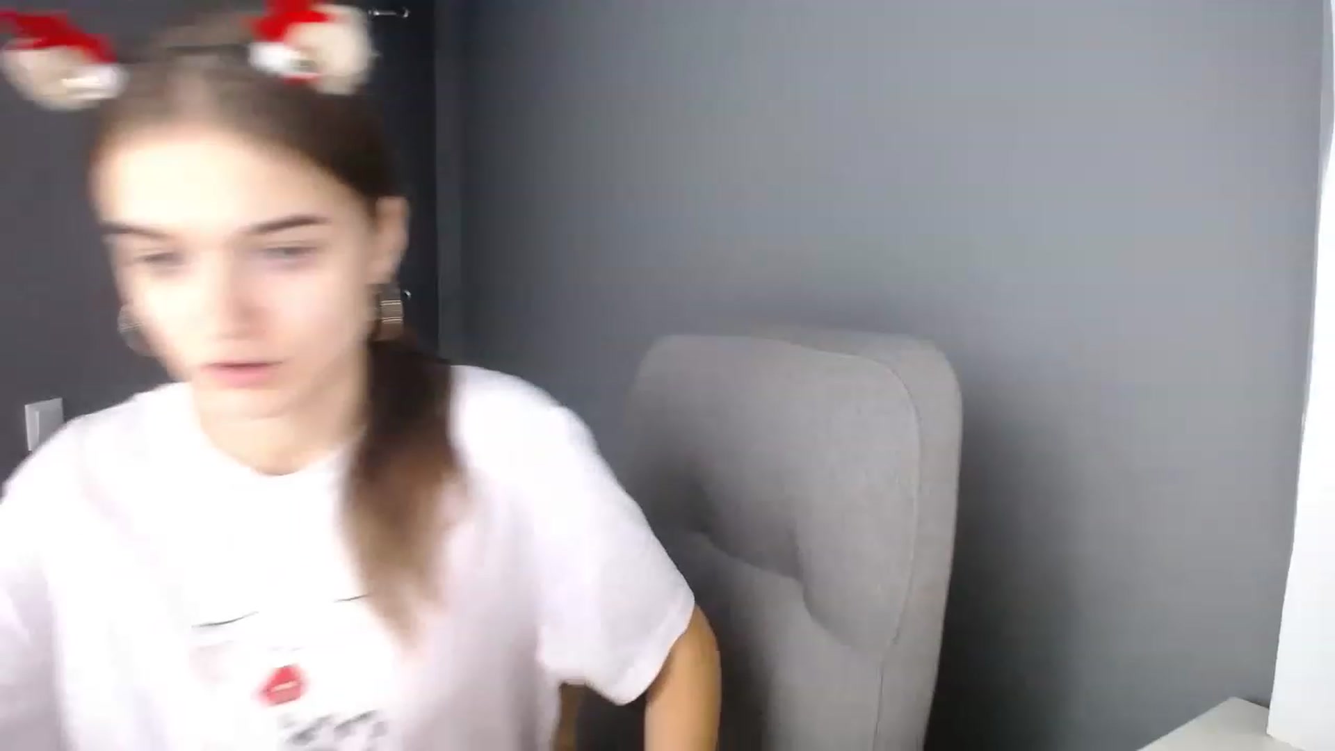 Gallery image thumbnail from TiffanyShinee's myfreecams stream on, 12/24/2022, 15:31 image 10 of 20