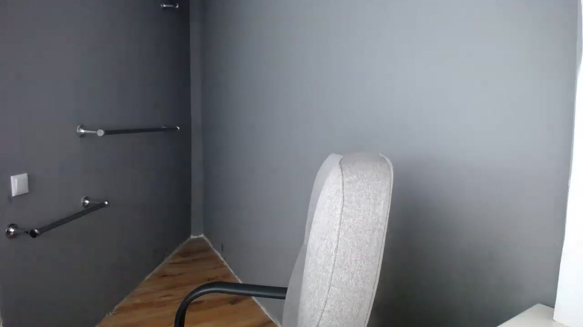 Gallery image thumbnail from TiffanyShinee's myfreecams stream on, 12/24/2022, 15:31 image 5 of 20