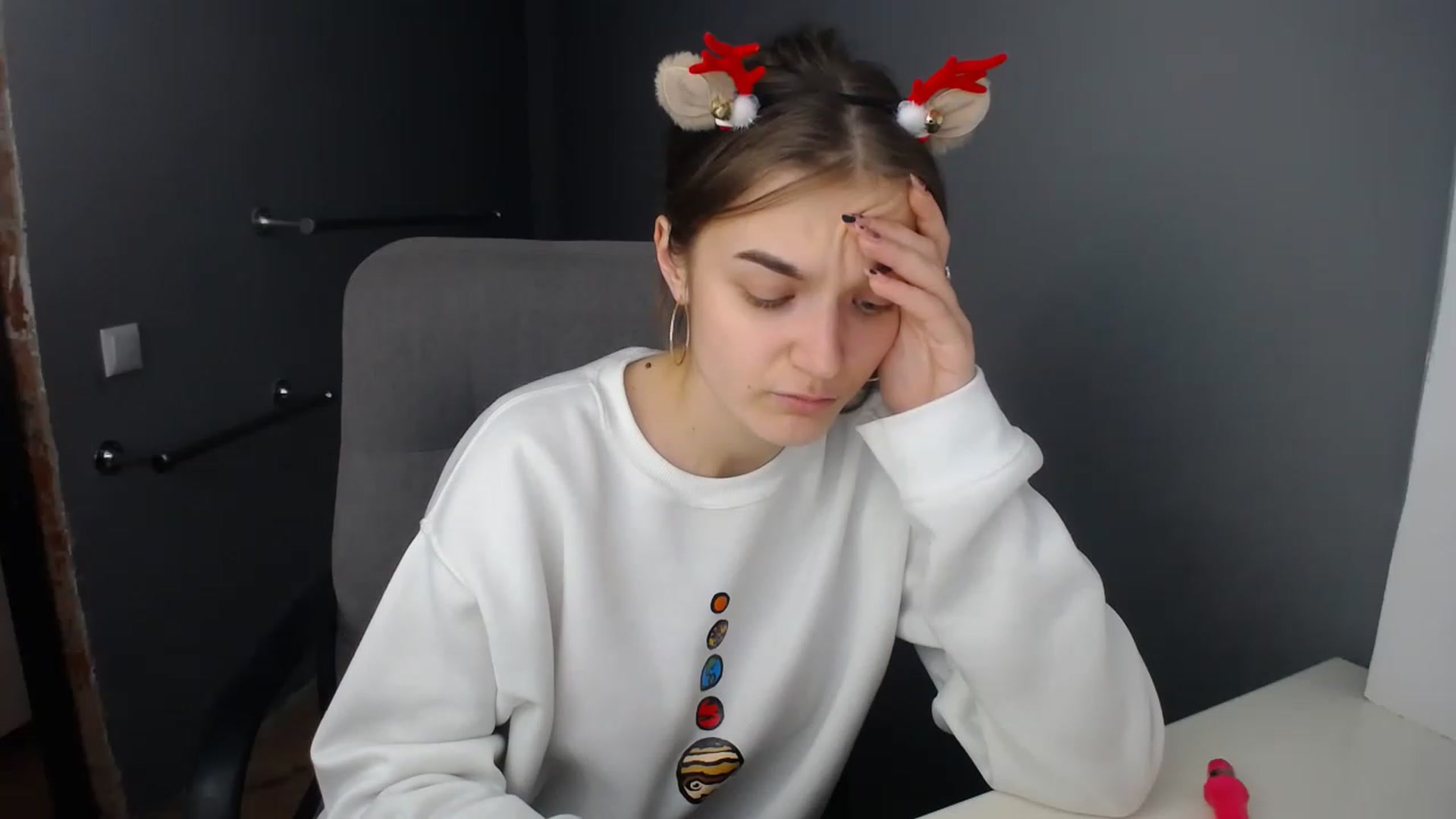 Gallery image thumbnail from TiffanyShinee's myfreecams stream on, 12/25/2022, 15:32 image 17 of 20