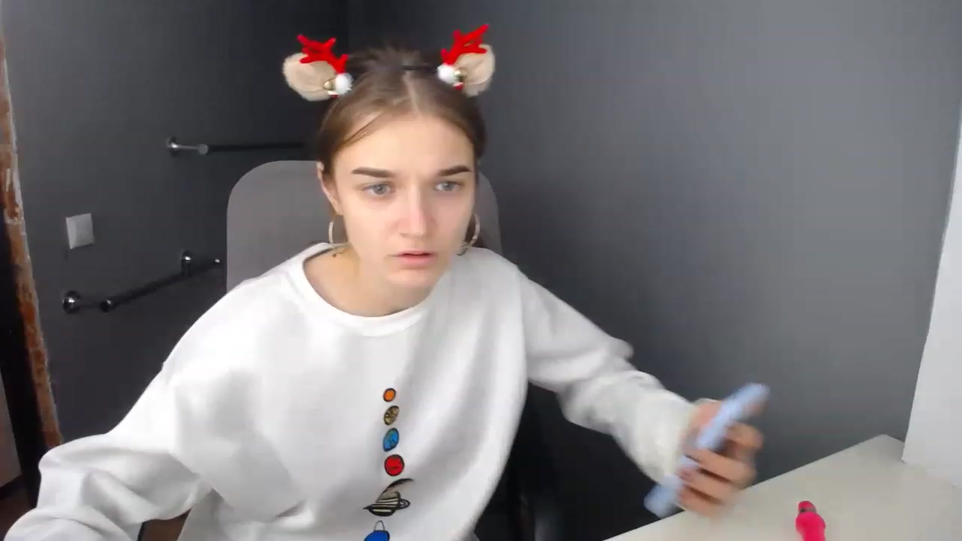 Gallery image thumbnail from TiffanyShinee's myfreecams stream on, 12/25/2022, 15:32 image 13 of 20