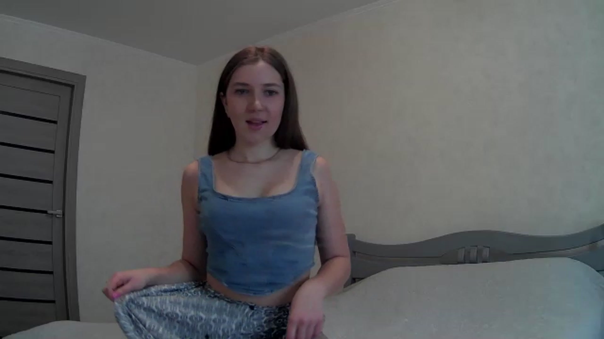 Gallery image thumbnail from Tiffany_Goldd's myfreecams stream on, 04/15/2023, 09:43 image 12 of 20