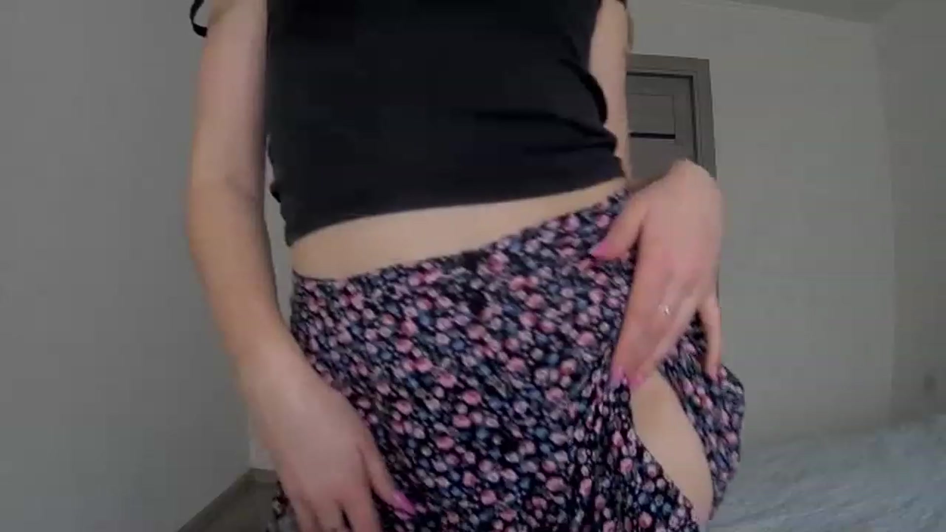 Gallery image thumbnail from Tiffany_Goldd's myfreecams stream on, 04/18/2023, 09:44 image 15 of 20