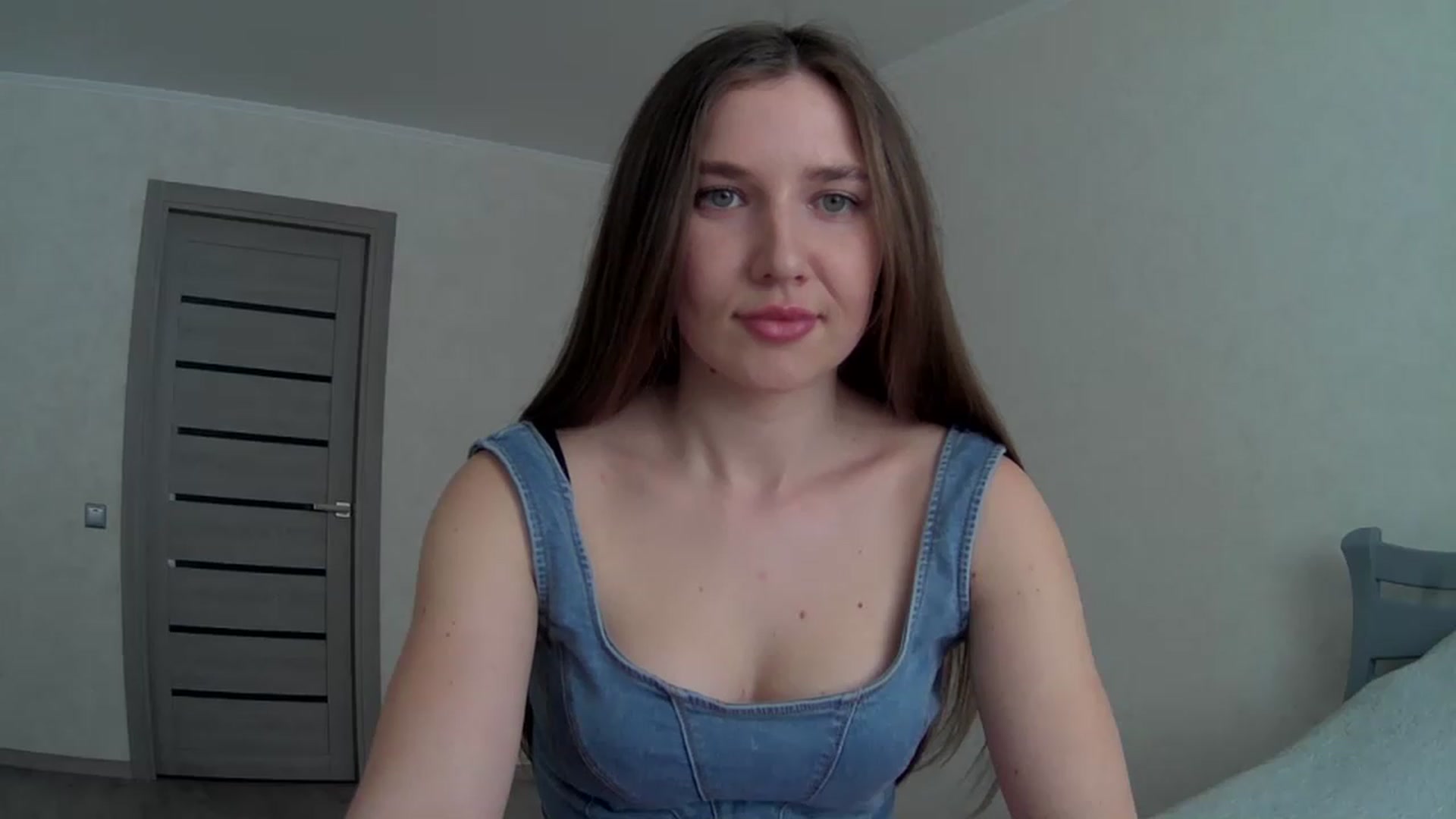 Gallery image thumbnail from Tiffany_Goldd's myfreecams stream on, 05/18/2023, 13:23 image 4 of 20