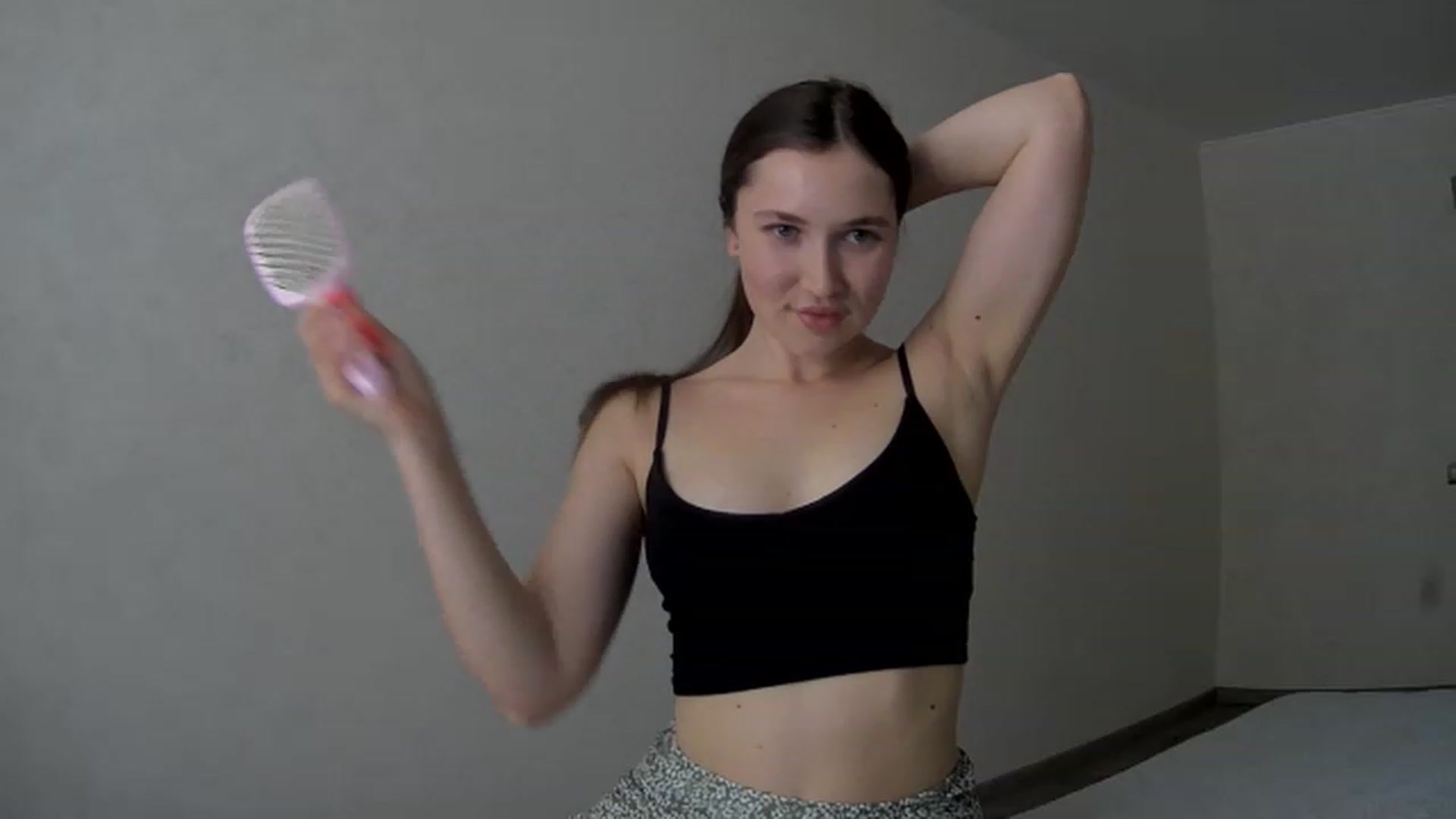 Gallery image thumbnail from Tiffany_Goldd's myfreecams stream on, 06/12/2023, 10:00 image 10 of 20