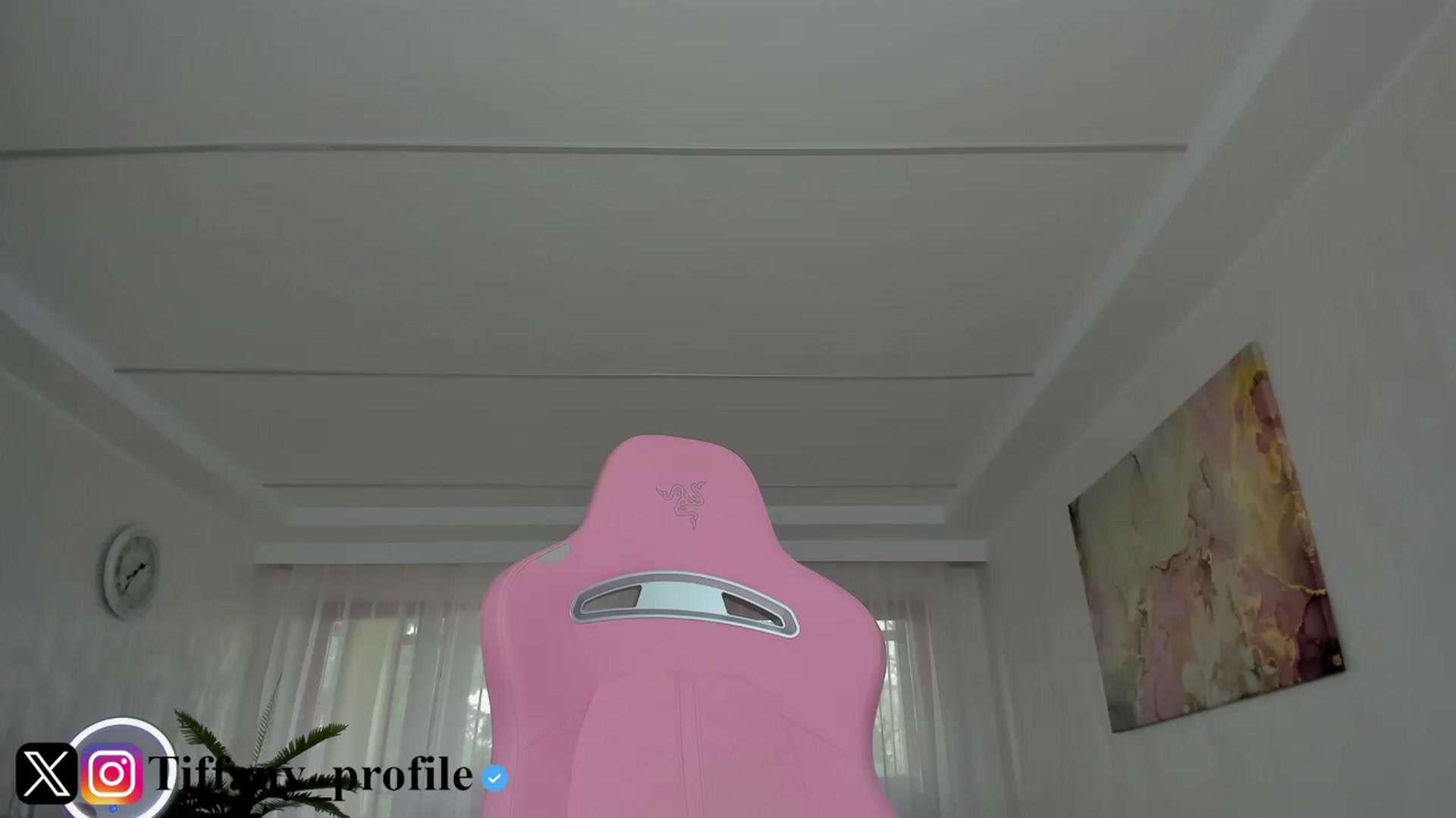 Gallery image thumbnail from Tiffany_H's myfreecams stream on, 11/20/2025, 10:57 image 4 of 20