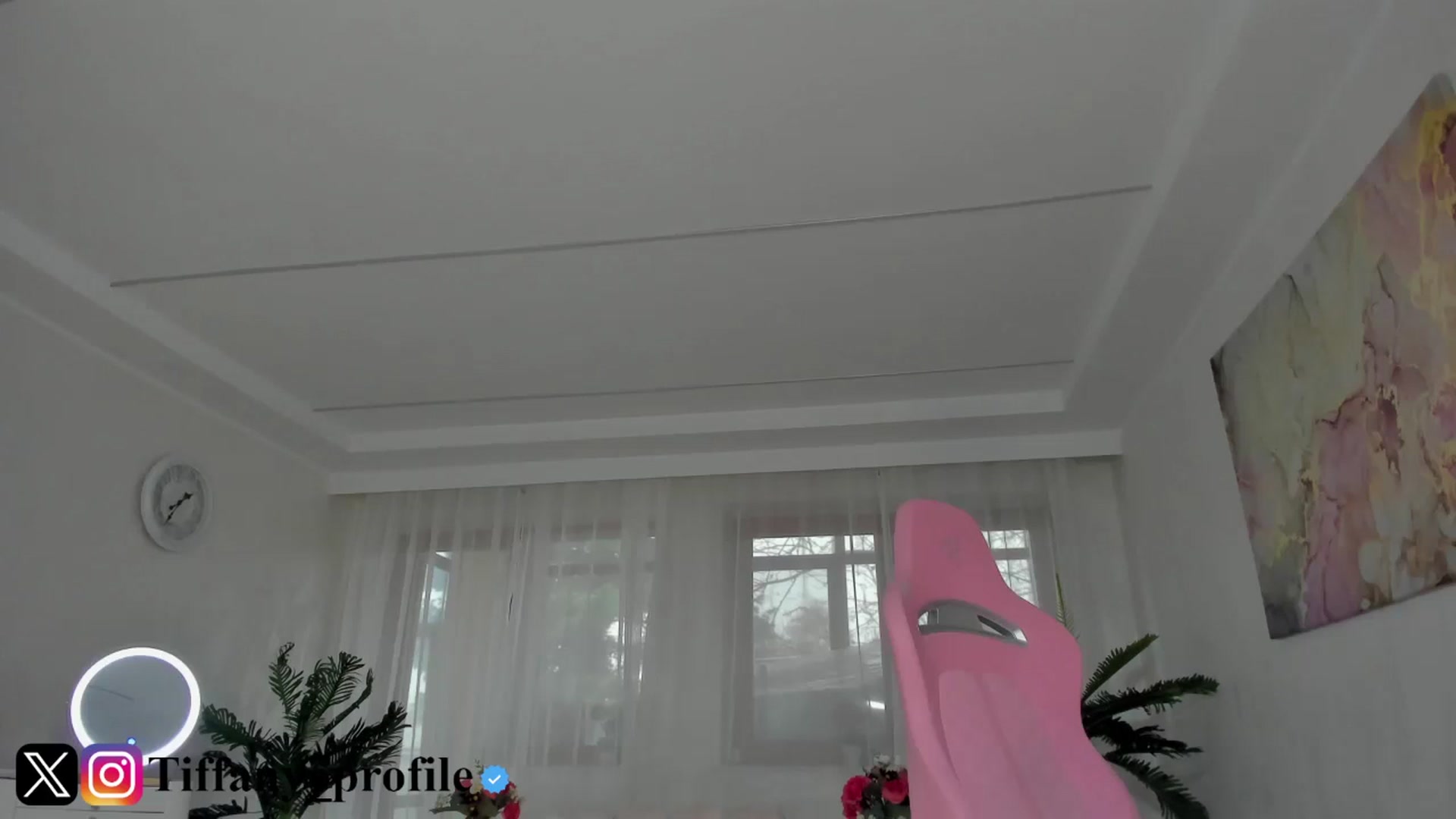 Gallery image thumbnail from Tiffany_H's myfreecams stream on, 11/30/2025, 12:29 image 10 of 20