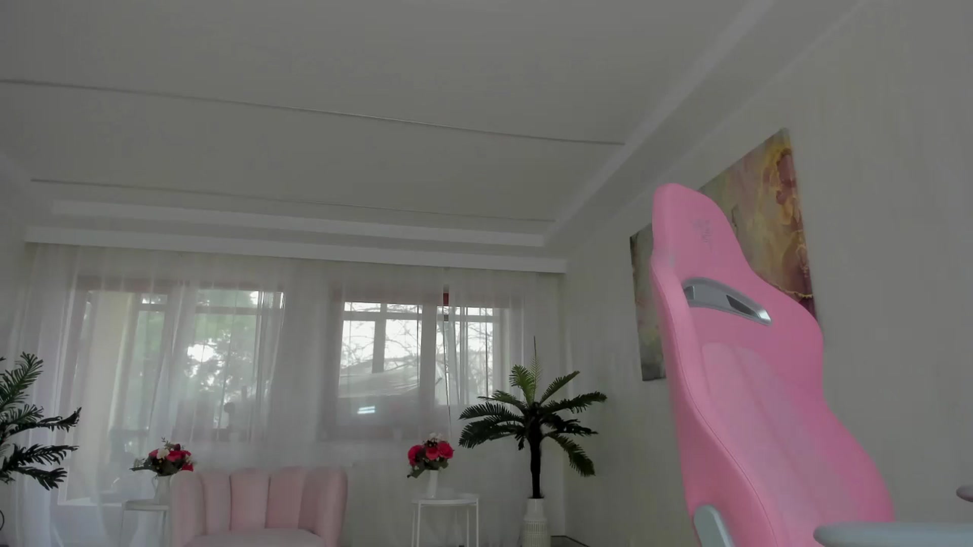 Gallery image thumbnail from Tiffany_H's myfreecams stream on, 12/12/2025, 11:53 image 11 of 20