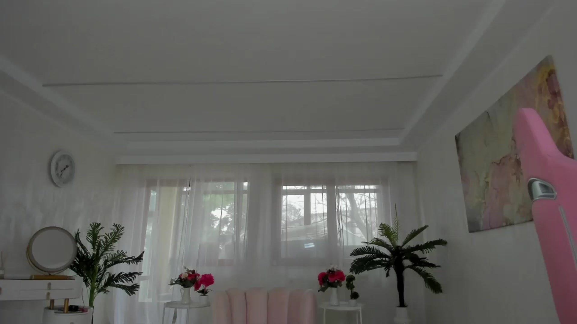 Gallery image thumbnail from Tiffany_H's myfreecams stream on, 12/15/2025, 10:20 image 2 of 20