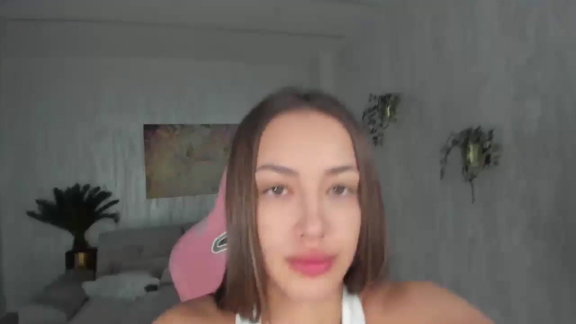 Gallery image thumbnail from Tiffany_H's myfreecams stream on, 01/04/2026, 11:29 image 1 of 20