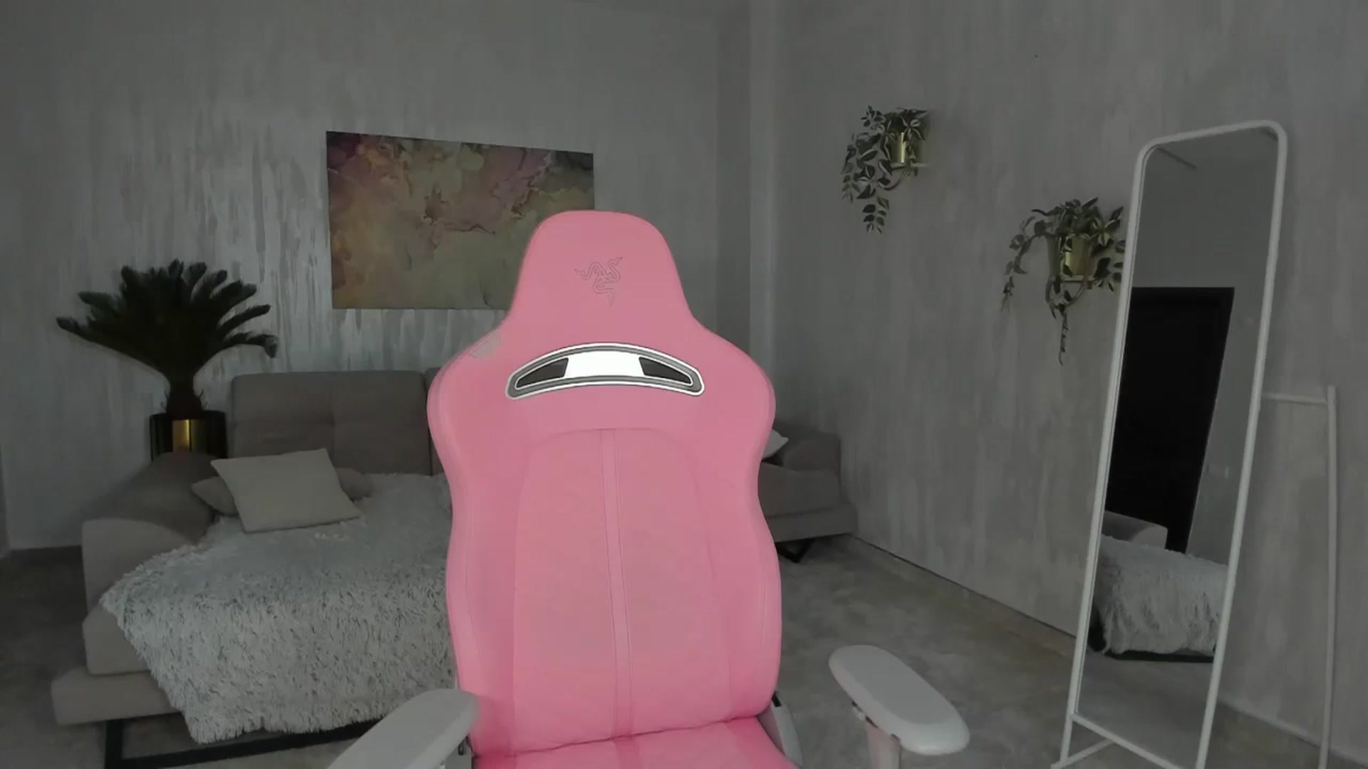 Gallery image thumbnail from Tiffany_H's myfreecams stream on, 01/05/2026, 12:52 image 10 of 20