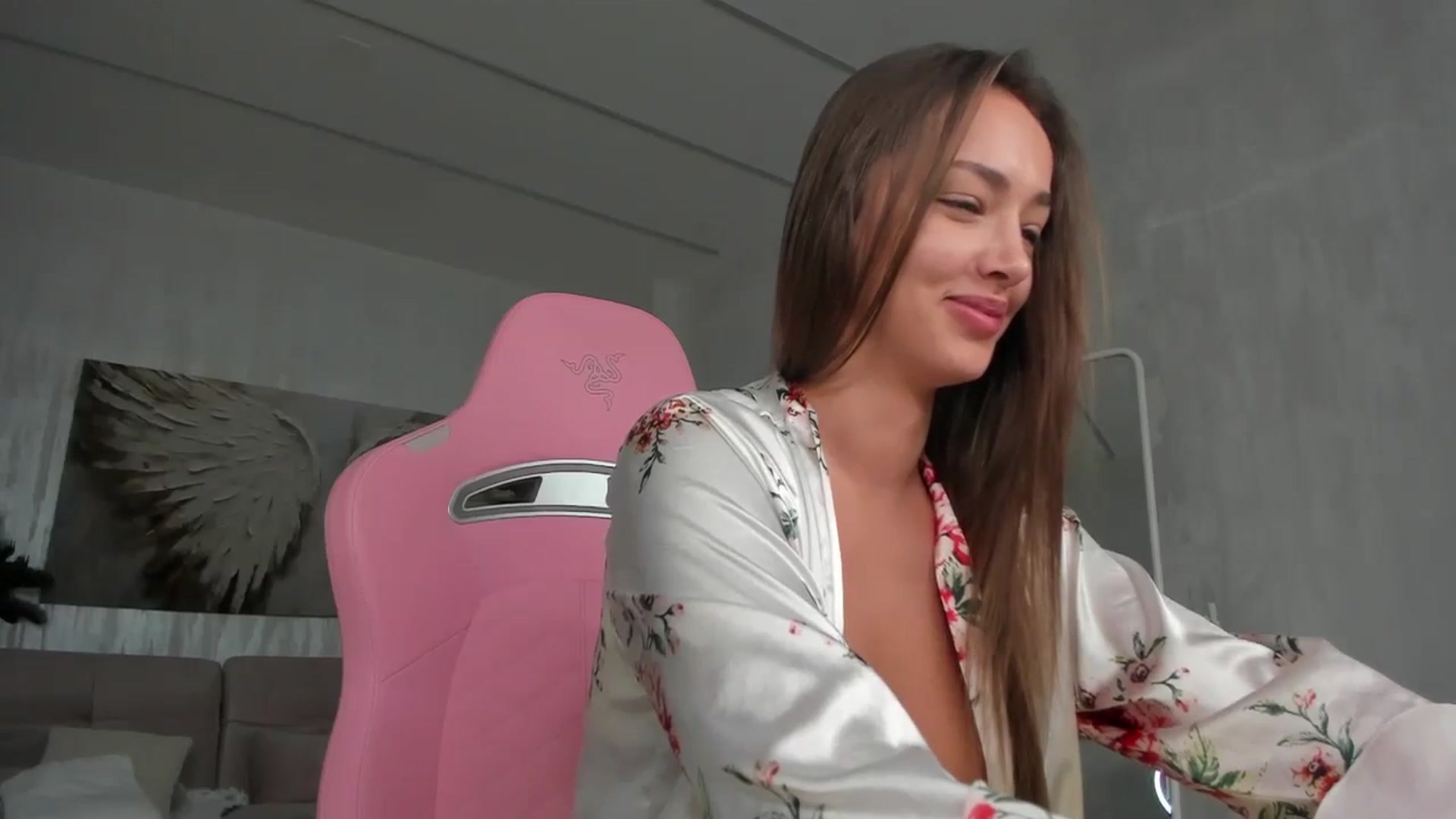 Gallery image thumbnail from Tiffany_H's myfreecams stream on, 01/18/2026, 14:24 image 6 of 20