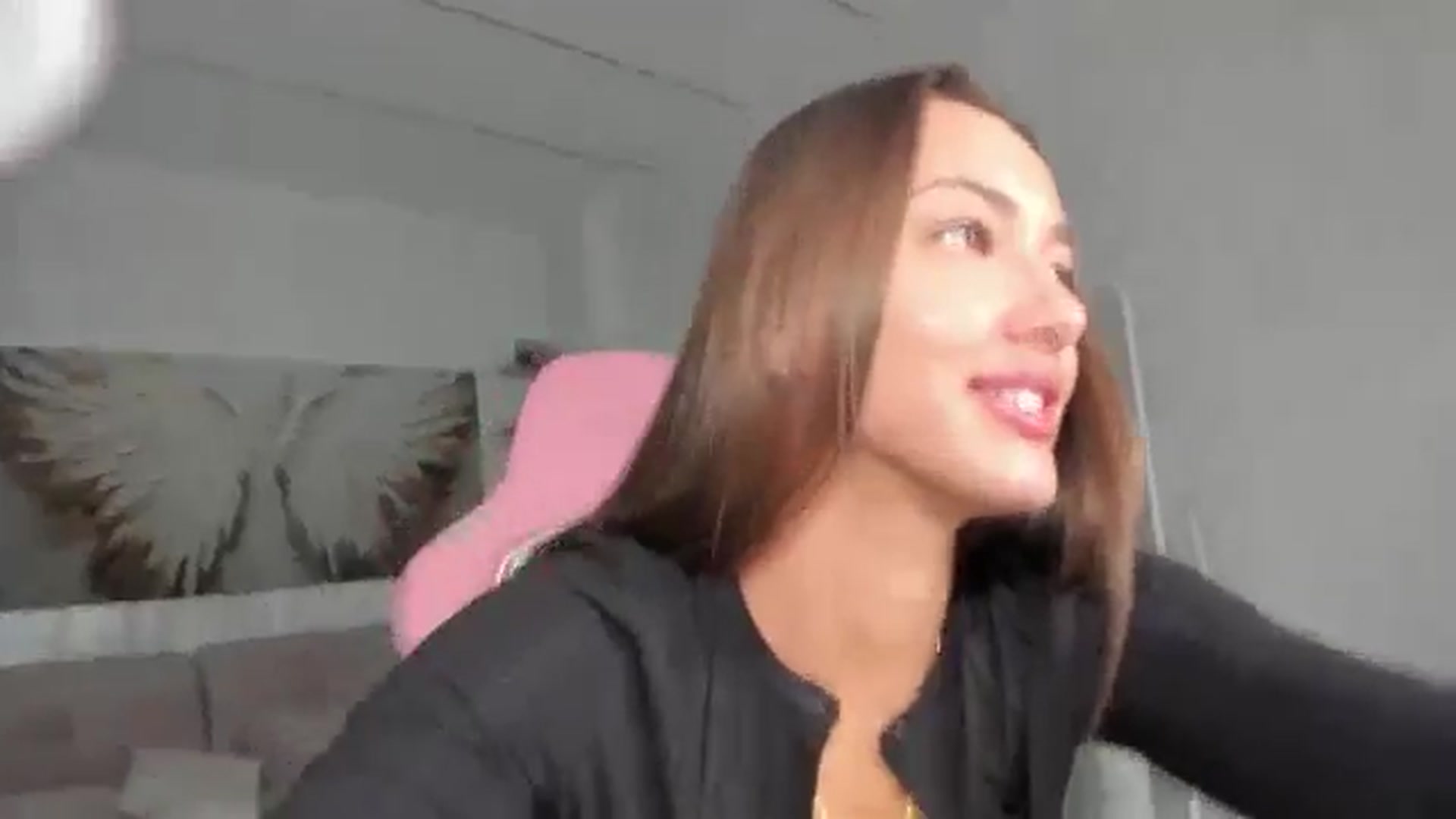 Gallery image thumbnail from Tiffany_H's myfreecams stream on, 01/22/2026, 10:41 image 13 of 20