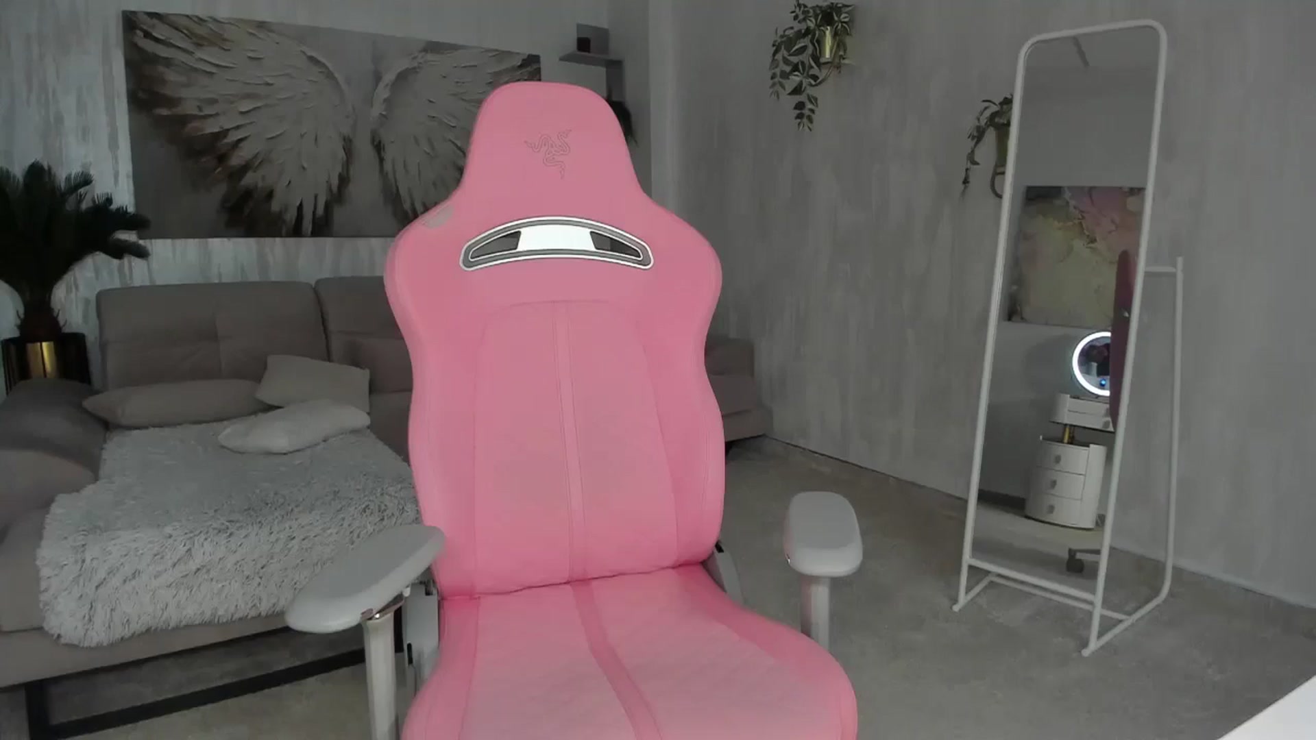 Gallery image thumbnail from Tiffany_H's myfreecams stream on, 01/22/2026, 10:41 image 4 of 20