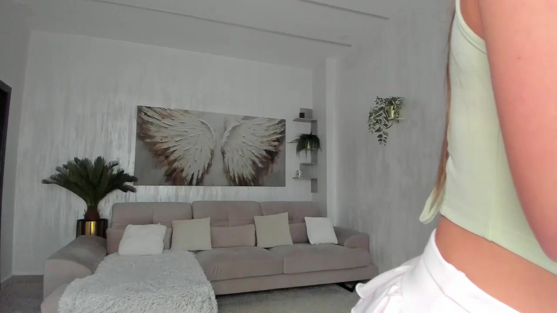 Gallery image thumbnail from Tiffany_H's myfreecams stream on, 01/23/2026, 09:07 image 13 of 20