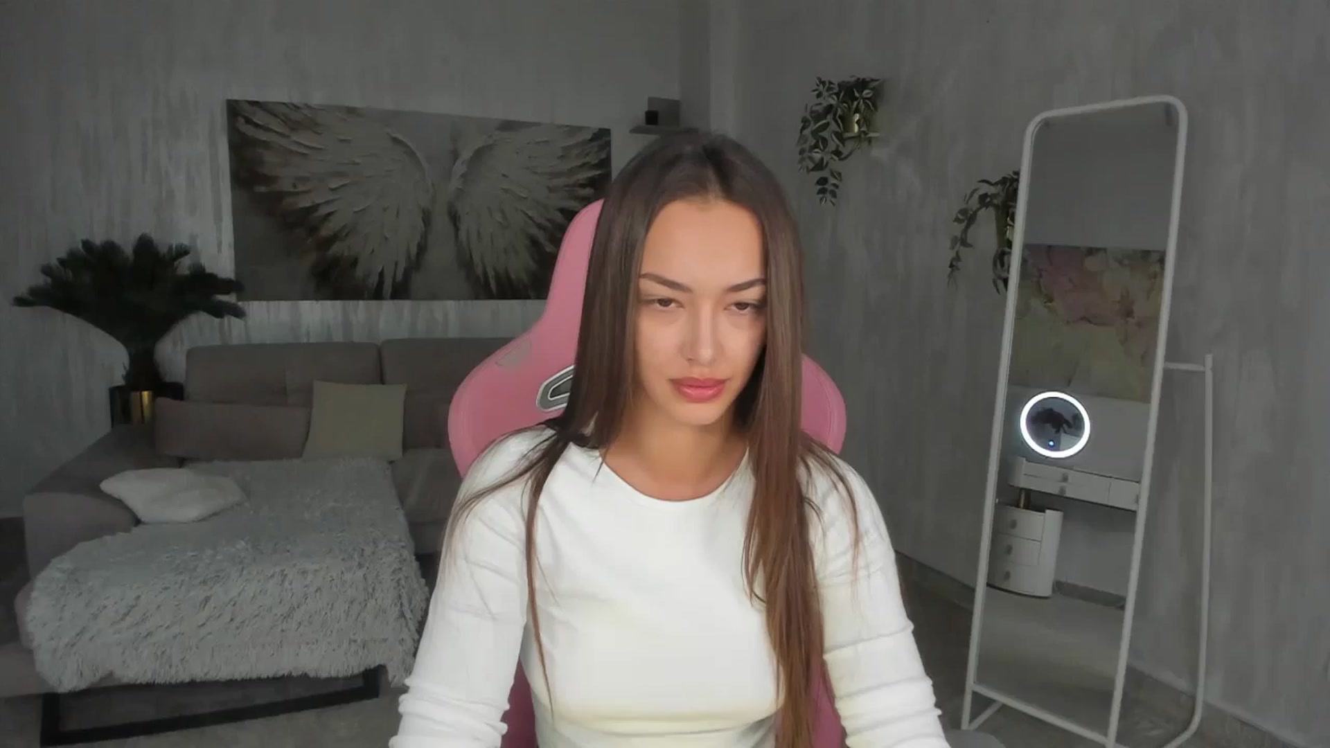 Gallery image thumbnail from Tiffany_H's myfreecams stream on, 01/26/2026, 11:31 image 1 of 20