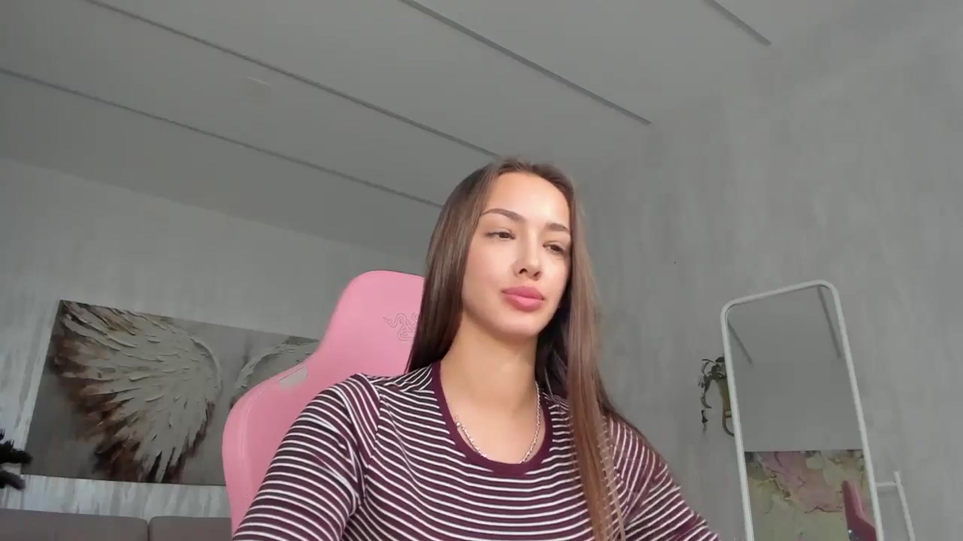 Gallery image thumbnail from Tiffany_H's myfreecams stream on, 02/07/2026, 13:11 image 14 of 20