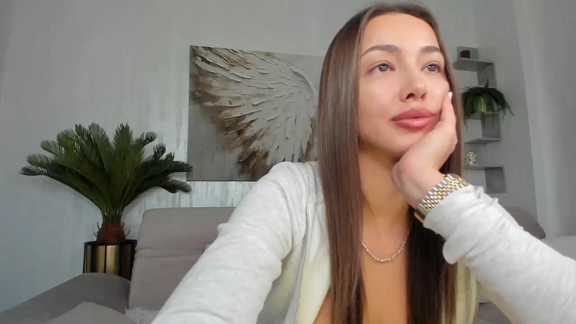 Gallery image thumbnail from Tiffany_H's myfreecams stream on, 02/08/2026, 12:48 image 14 of 20