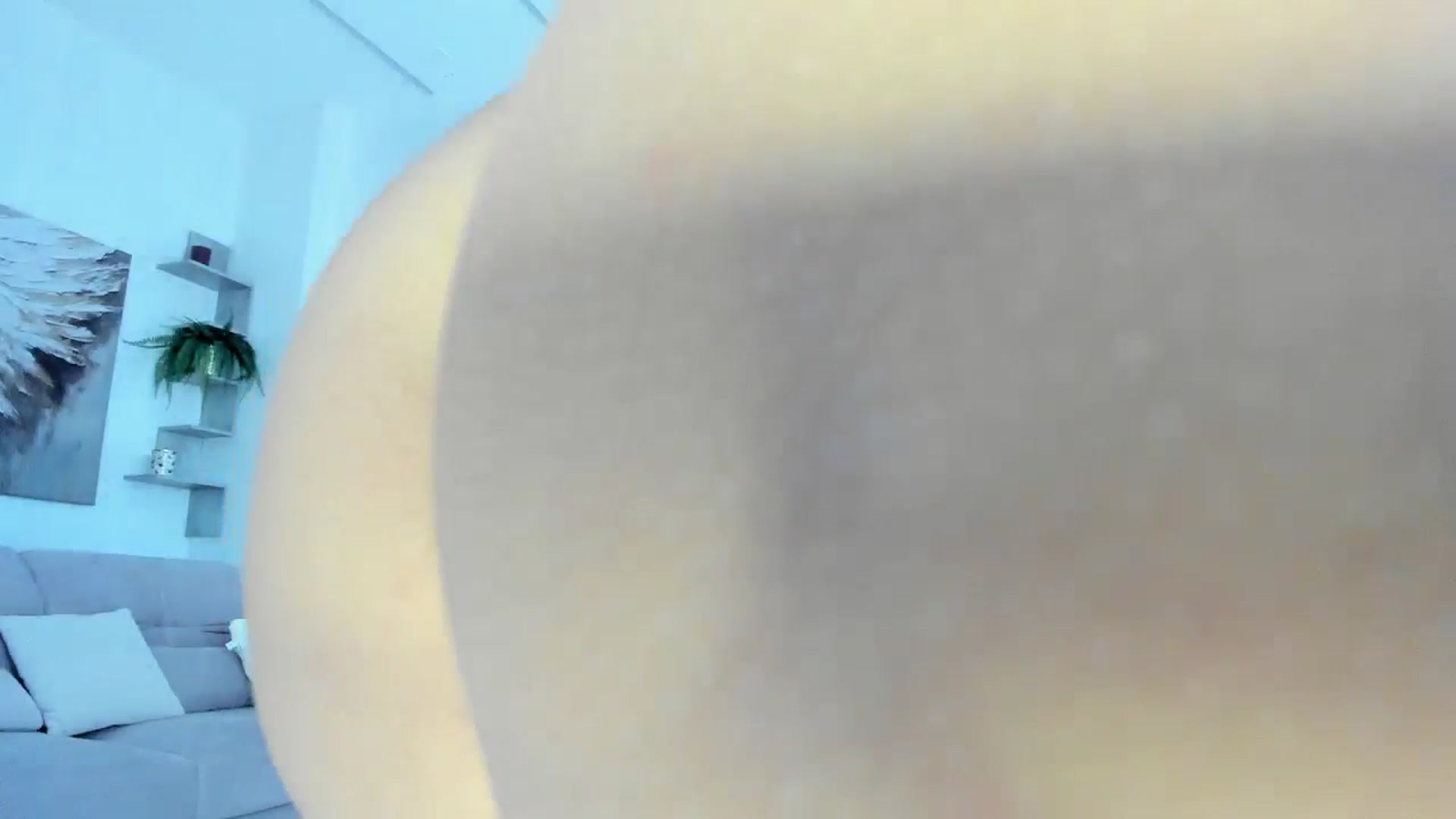 Gallery image thumbnail from Tiffany_H's myfreecams stream on, 02/09/2026, 12:28 image 18 of 20