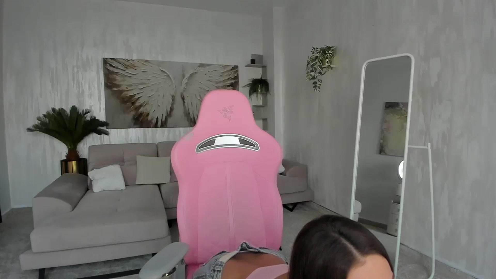 Gallery image thumbnail from Tiffany_H's myfreecams stream on, 02/12/2026, 08:12 image 15 of 20