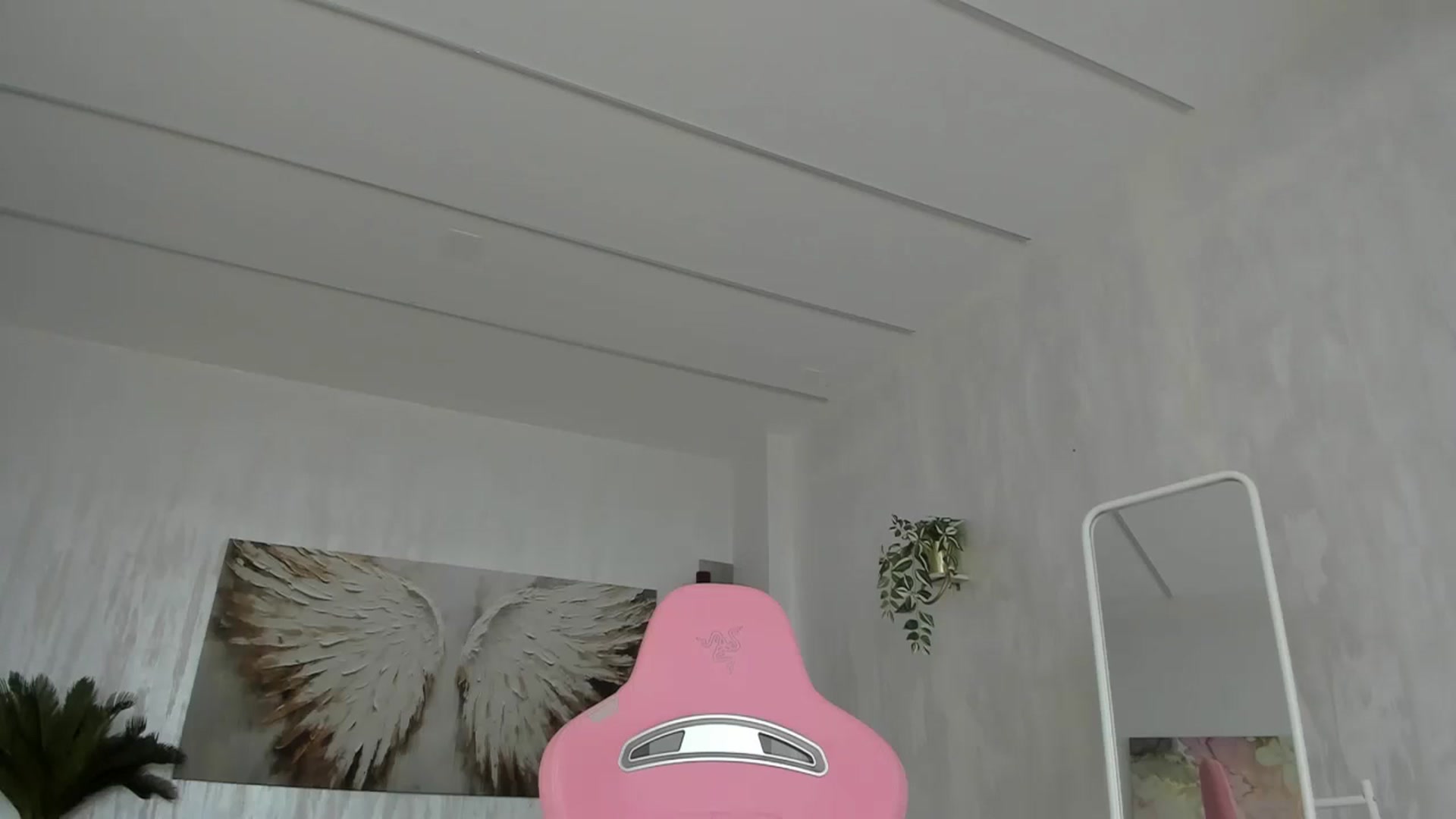 Gallery image thumbnail from Tiffany_H's myfreecams stream on, 02/14/2026, 13:11 image 16 of 20