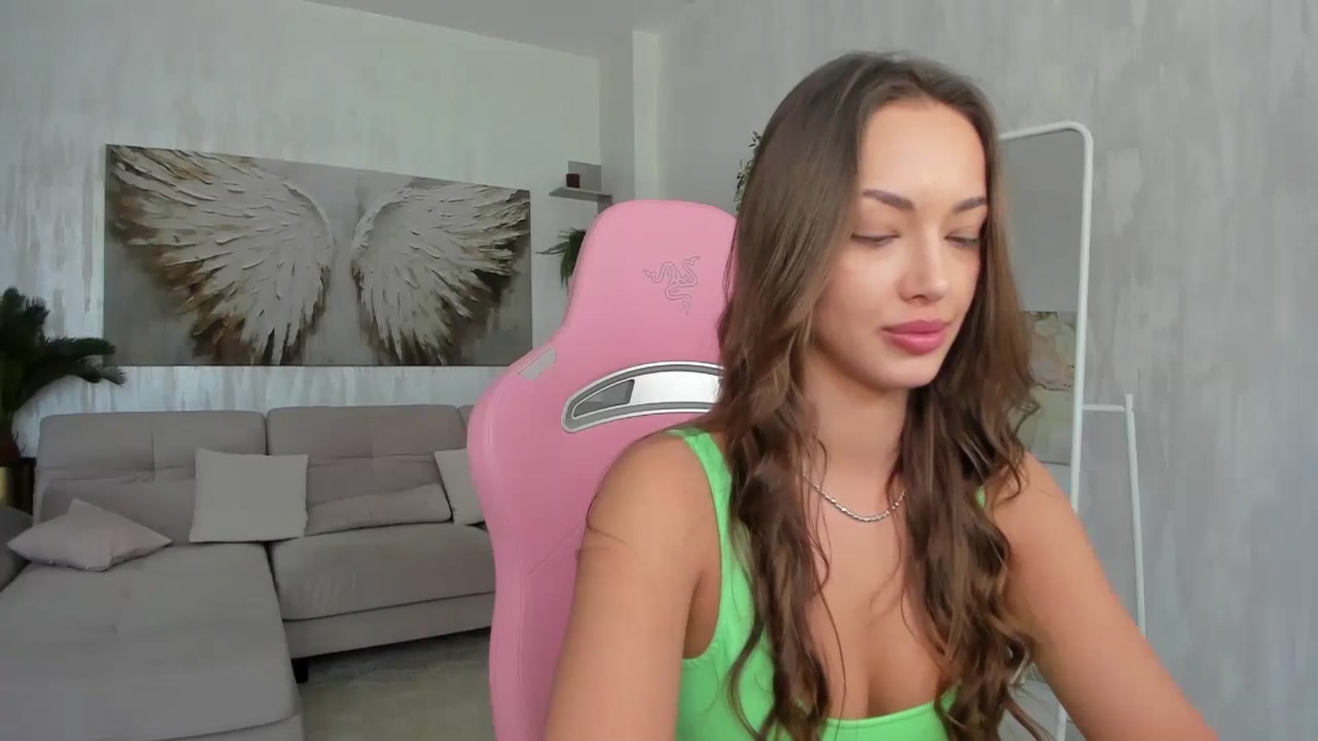 Gallery image thumbnail from Tiffany_H's myfreecams stream on, 02/19/2026, 10:23 image 20 of 20