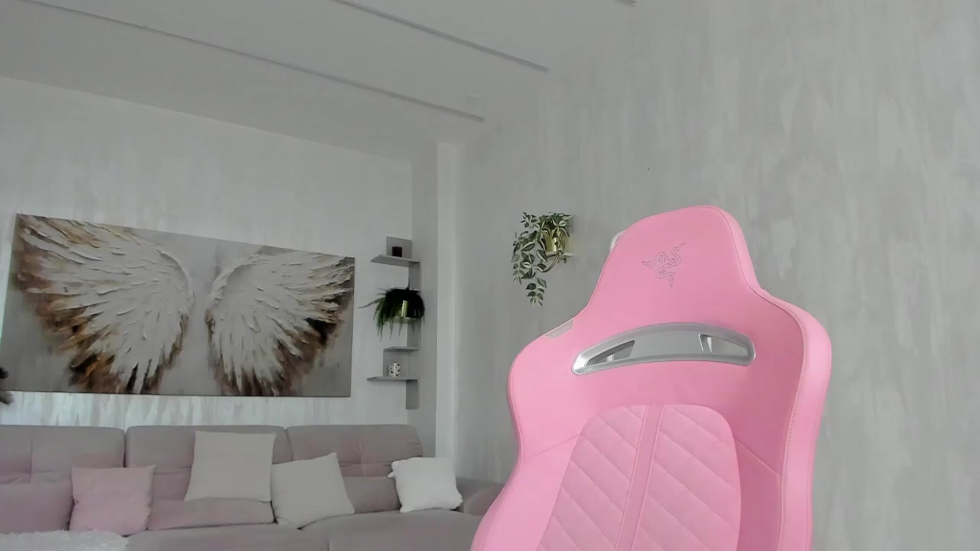 Gallery image thumbnail from Tiffany_H's myfreecams stream on, 03/31/2026, 12:04 image 11 of 20