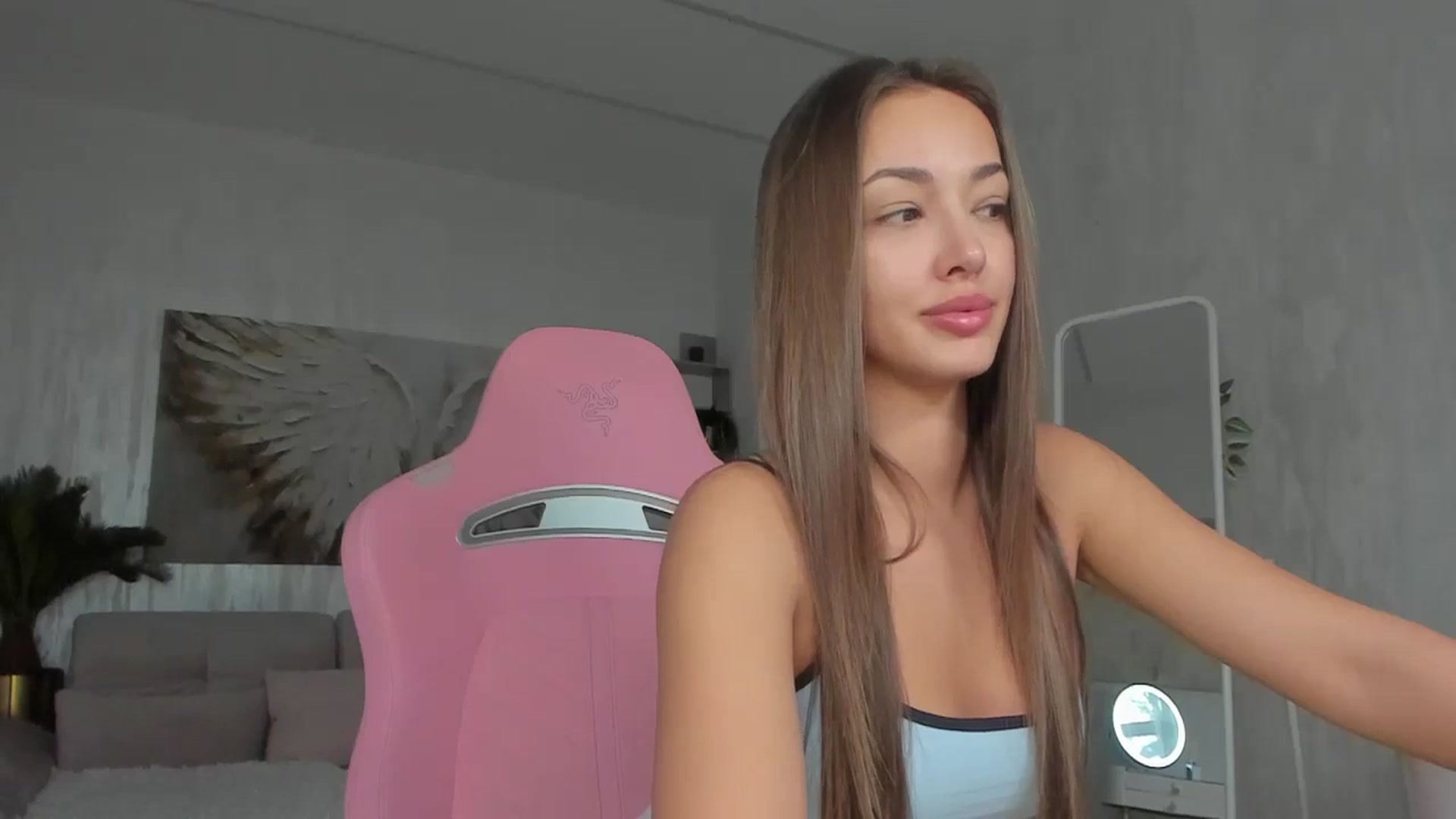 Gallery image thumbnail from Tiffany_H's myfreecams stream on, 04/02/2026, 10:14 image 8 of 20