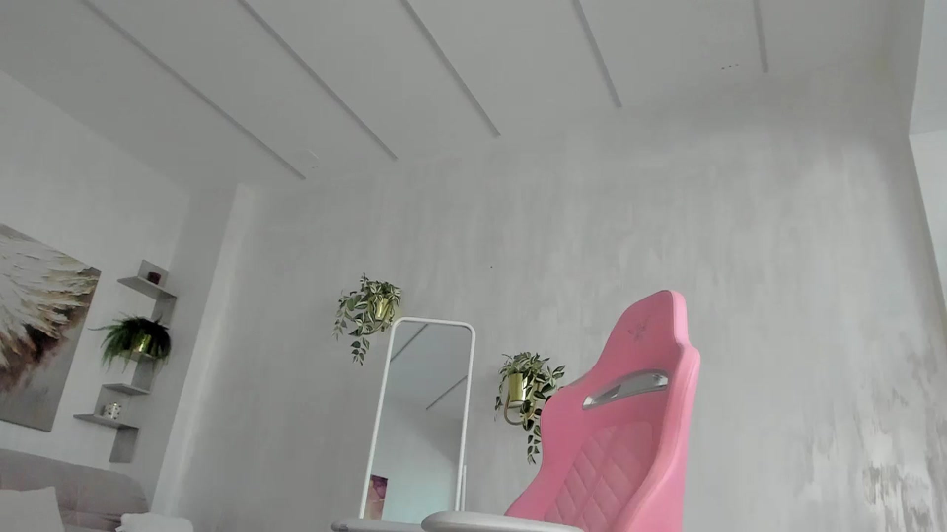 Gallery image thumbnail from Tiffany_H's myfreecams stream on, 04/08/2026, 07:54 image 15 of 20