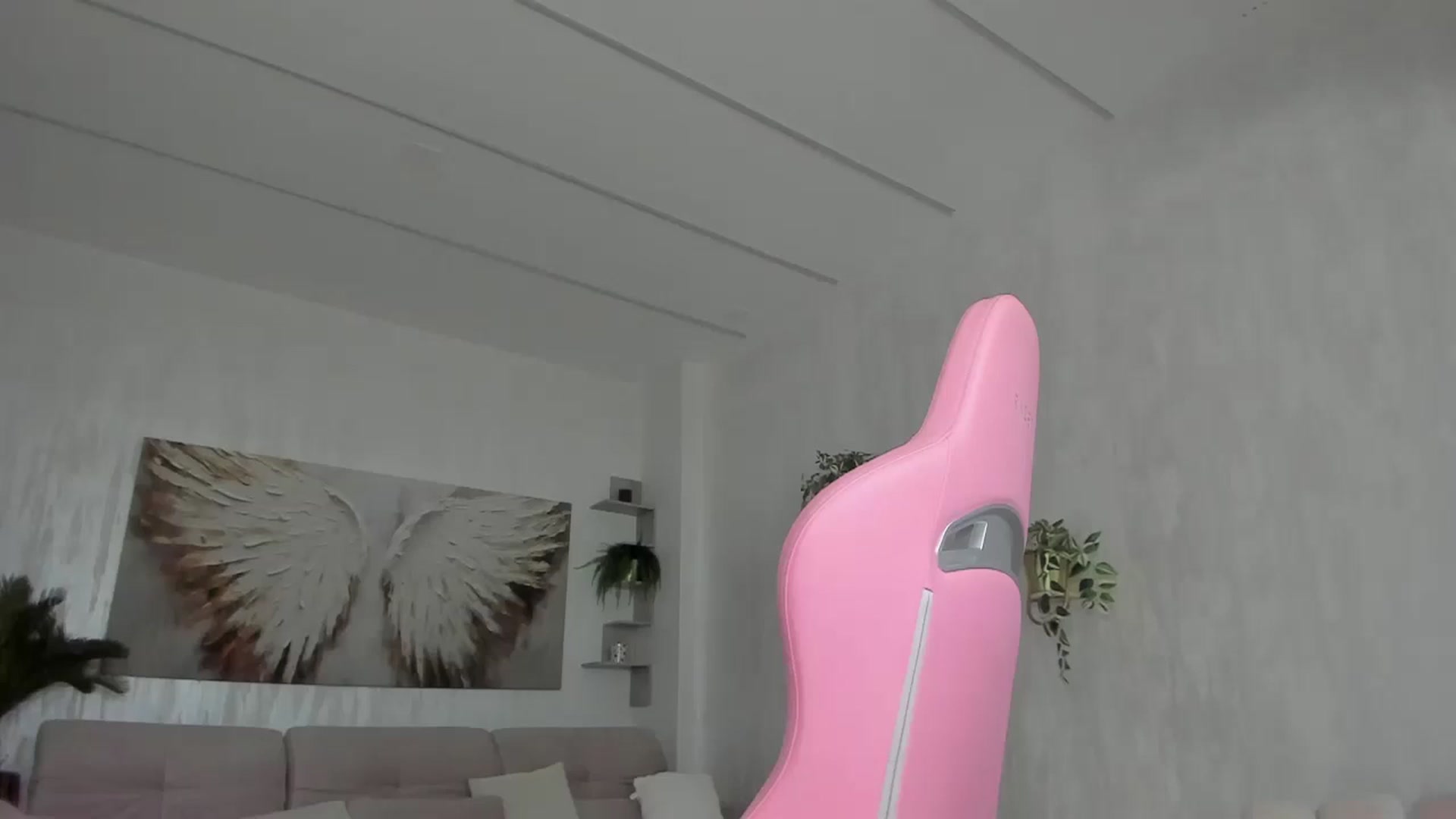 Gallery image thumbnail from Tiffany_H's myfreecams stream on, 05/06/2026, 08:41 image 1 of 20