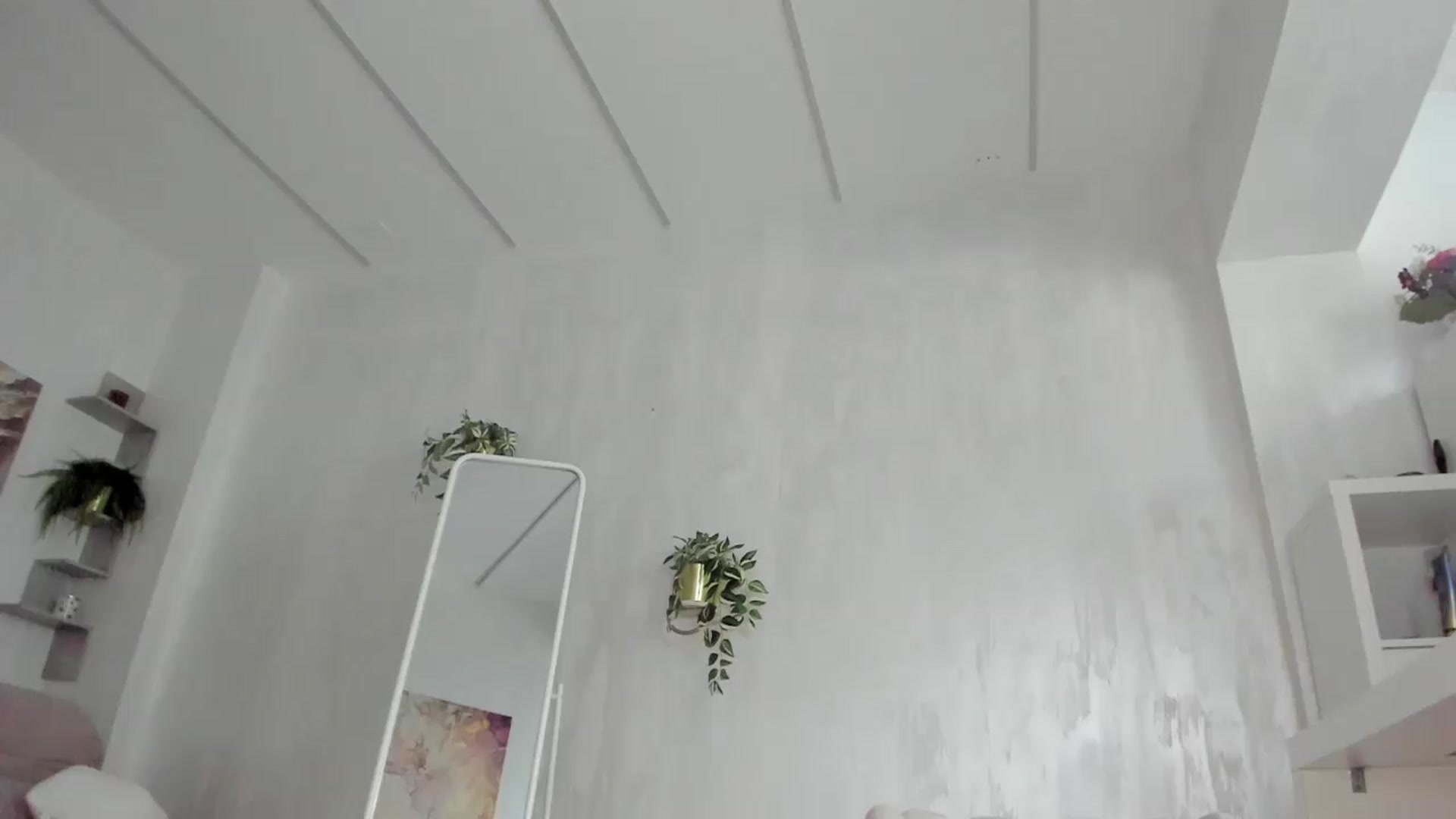 Gallery image thumbnail from Tiffany_H's myfreecams stream on, 05/08/2026, 09:45 image 4 of 20