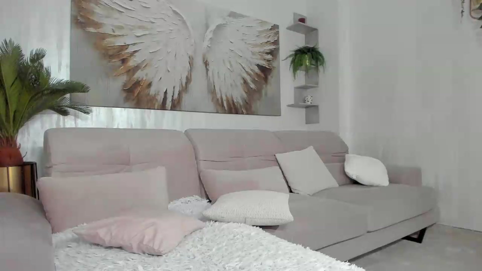 Gallery image thumbnail from Tiffany_H's myfreecams stream on, 05/08/2026, 09:45 image 10 of 20