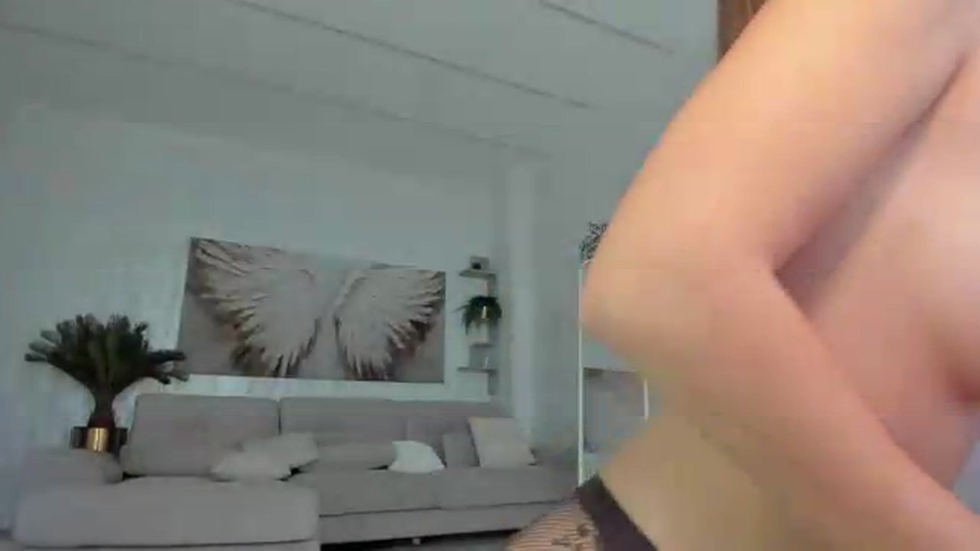 Gallery image thumbnail from Tiffany_H's myfreecams stream on, 06/11/2026, 09:54 image 20 of 20