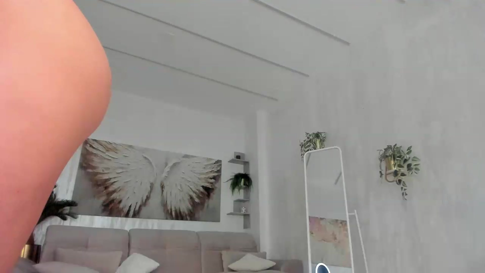 Gallery image thumbnail from Tiffany_H's myfreecams stream on, 06/26/2026, 09:06 image 8 of 20
