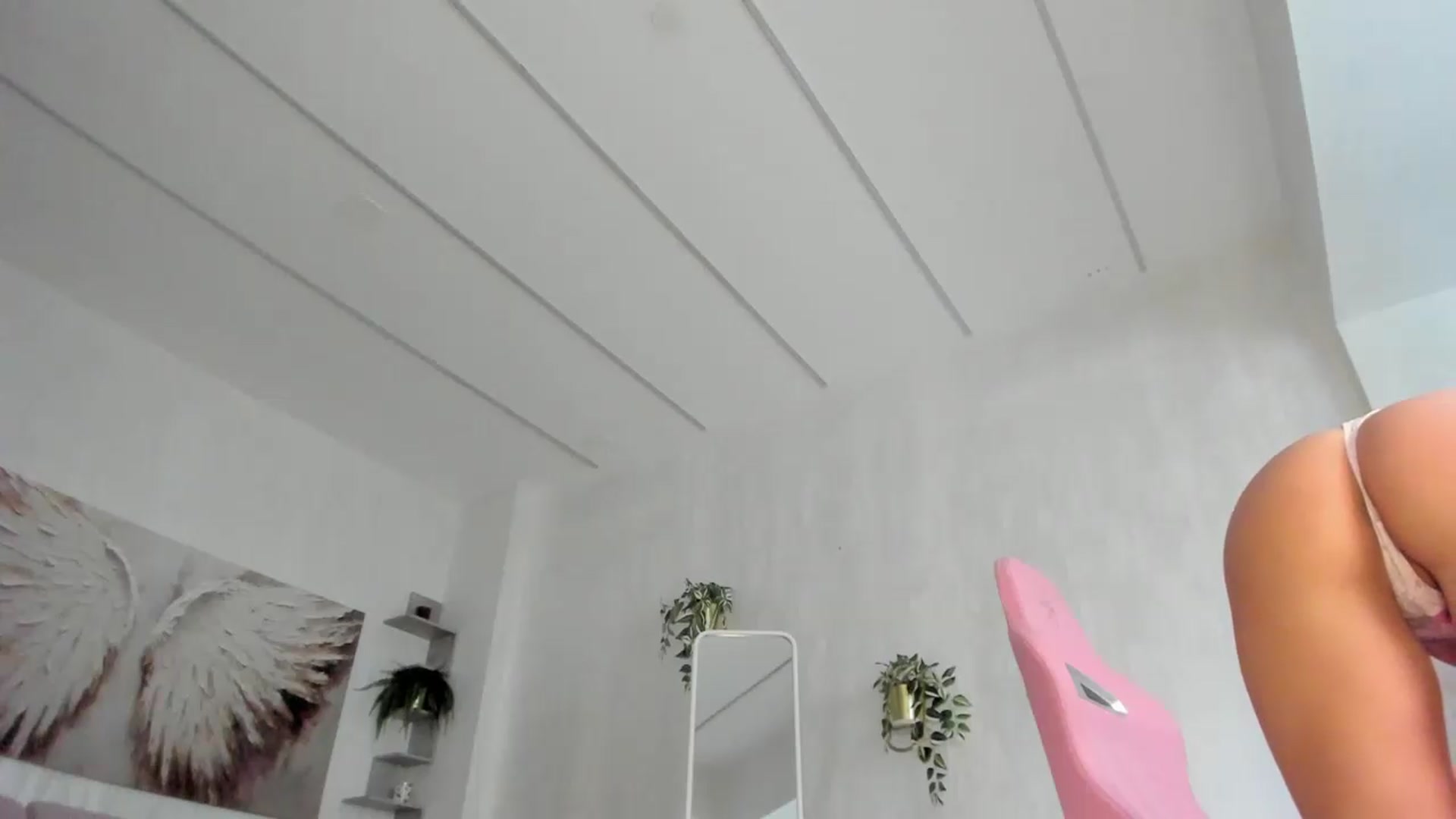 Gallery image thumbnail from Tiffany_H's myfreecams stream on, 07/08/2026, 11:30 image 6 of 20