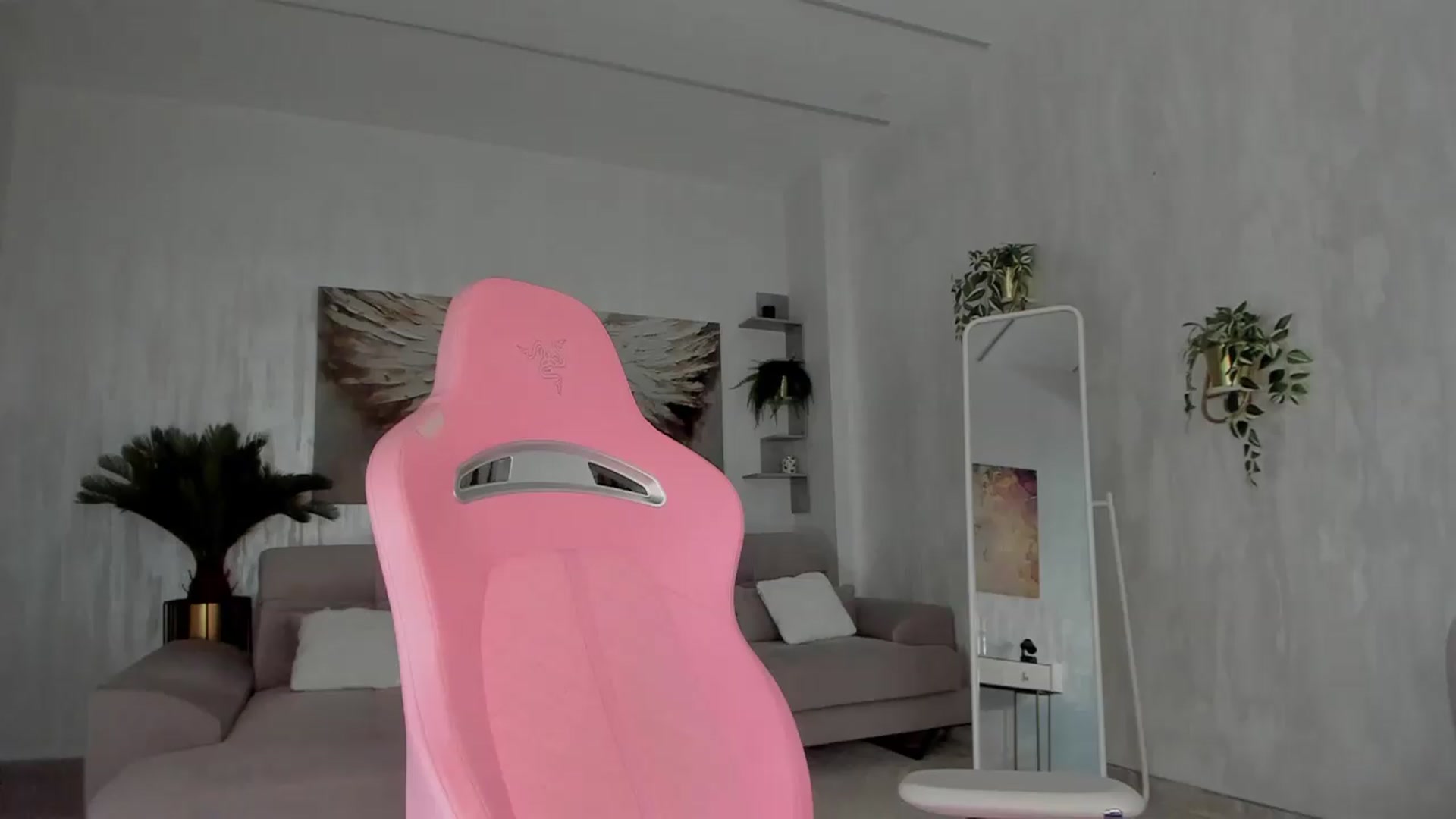 Gallery image thumbnail from Tiffany_H's myfreecams stream on, 07/15/2026, 12:25 image 14 of 20