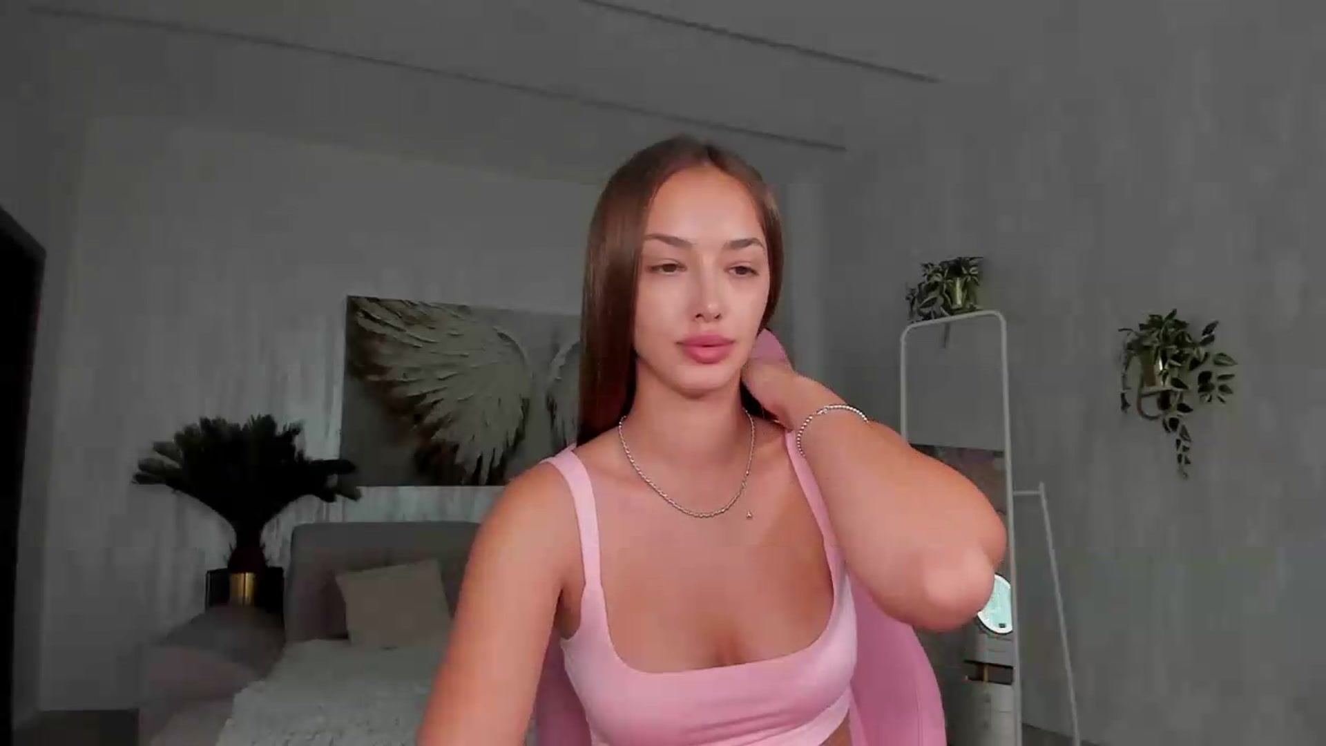 Gallery image thumbnail from Tiffany_H's myfreecams stream on, 07/19/2026, 11:41 image 14 of 20
