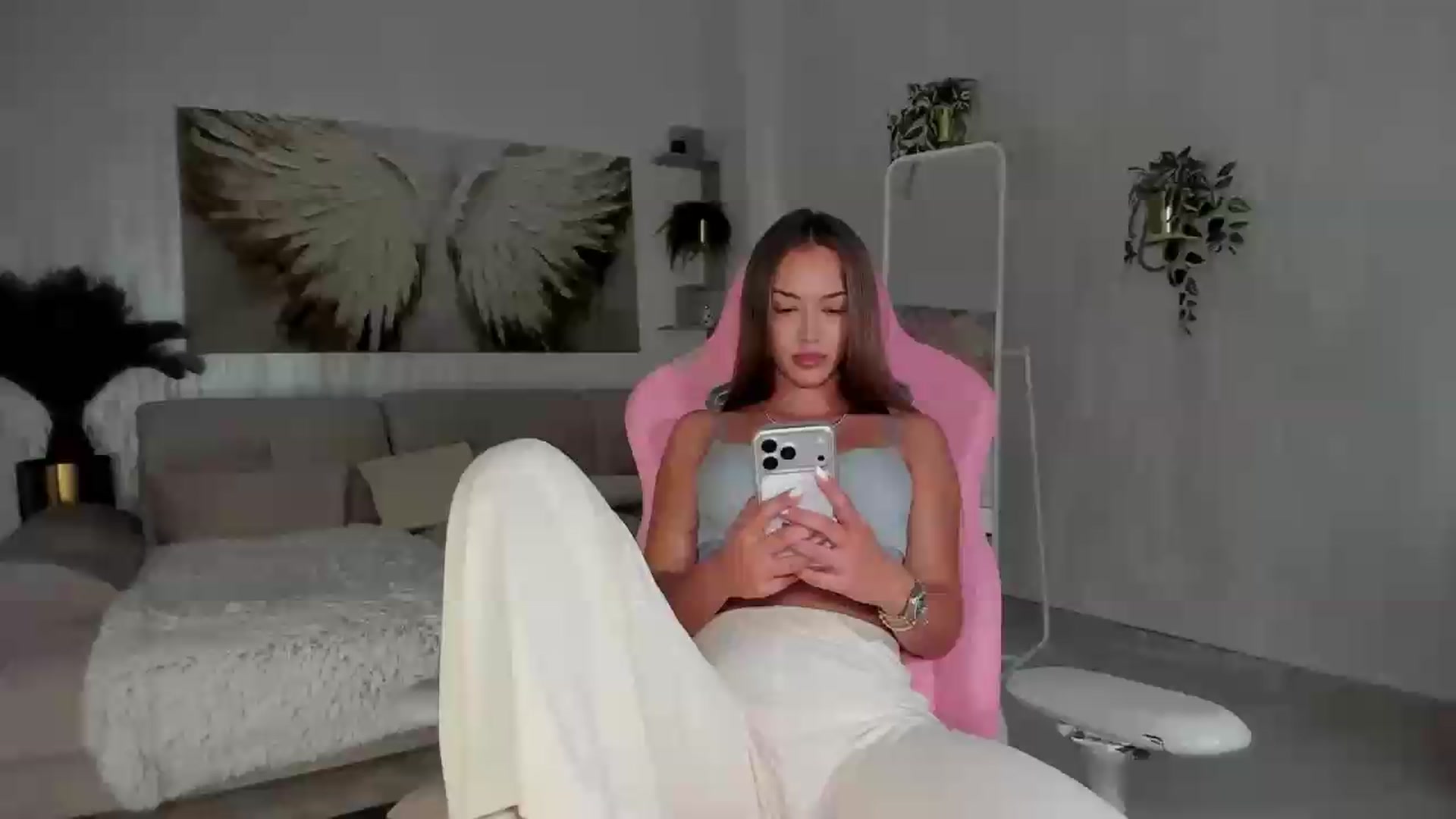 Gallery image thumbnail from Tiffany_H's myfreecams stream on, 07/30/2026, 09:00 image 11 of 20