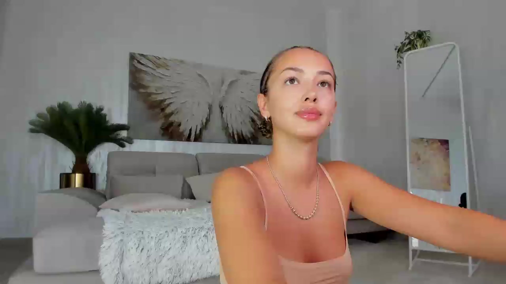 Gallery image thumbnail from Tiffany_H's myfreecams stream on, 08/07/2026, 09:17 image 20 of 20
