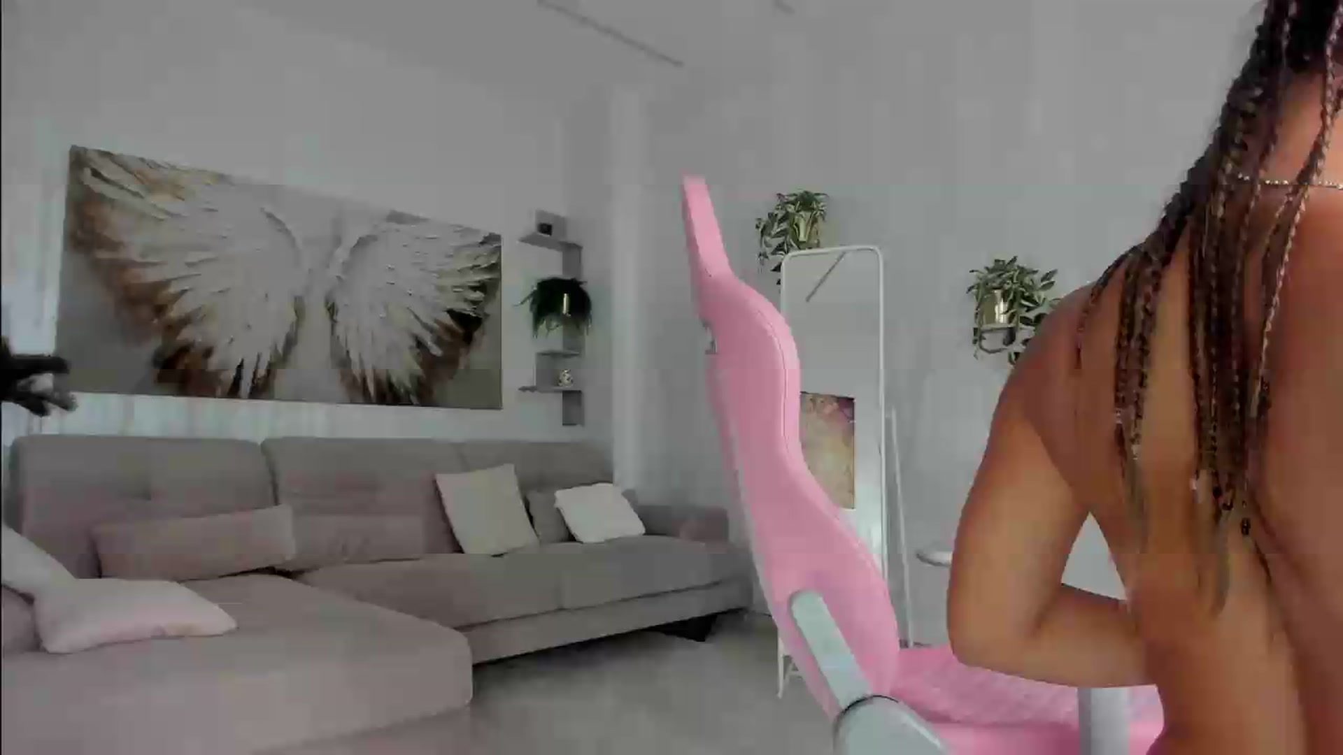 Gallery image thumbnail from Tiffany_H's myfreecams stream on, 09/01/2026, 08:51 image 1 of 20