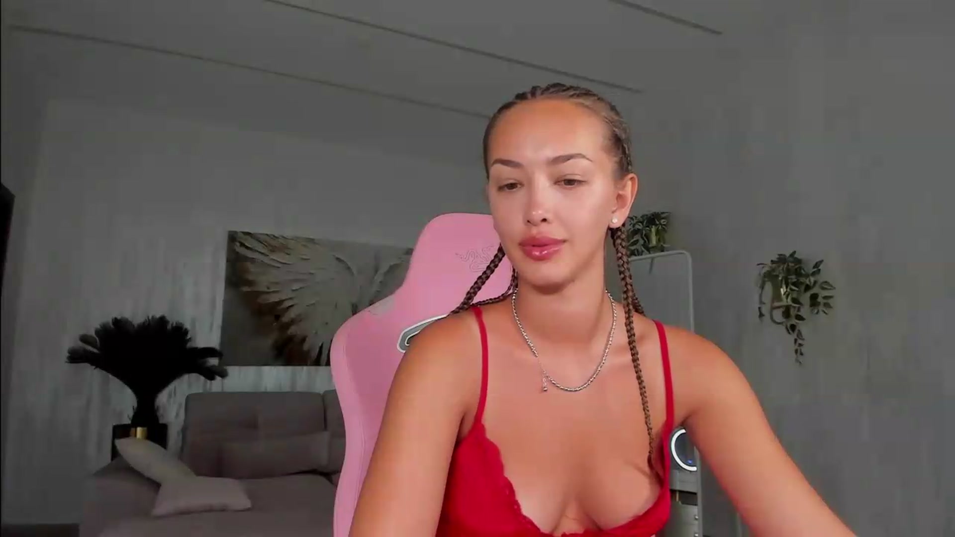 Gallery image thumbnail from Tiffany_H's myfreecams stream on, 09/01/2026, 08:51 image 7 of 20